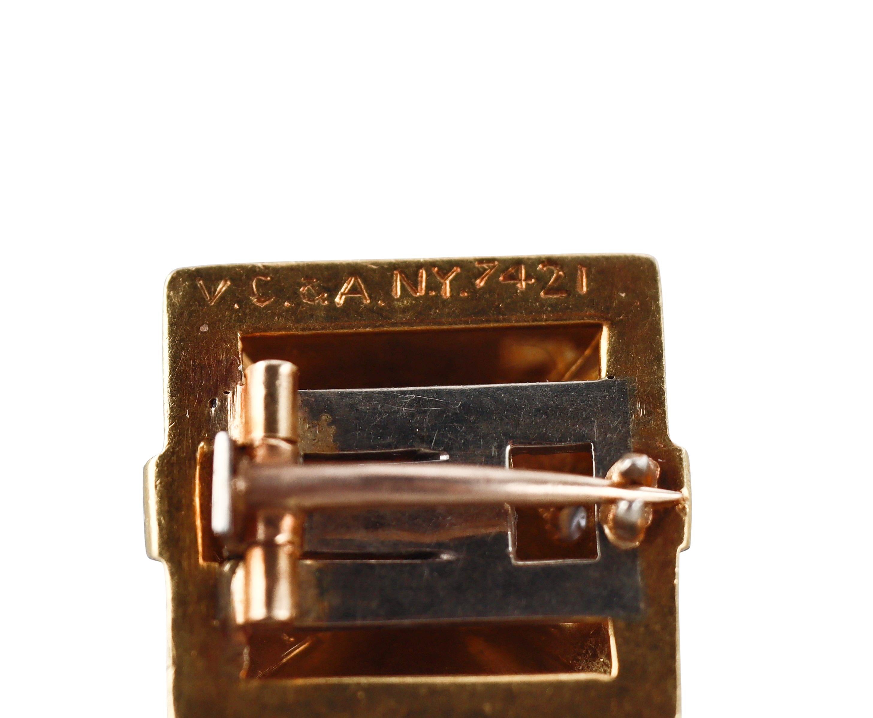 Van Cleef & Arpels 1960er Jahre Gelbgold Diamant- Pyramiden-Brosche, 3er-Set, Set im Angebot 1