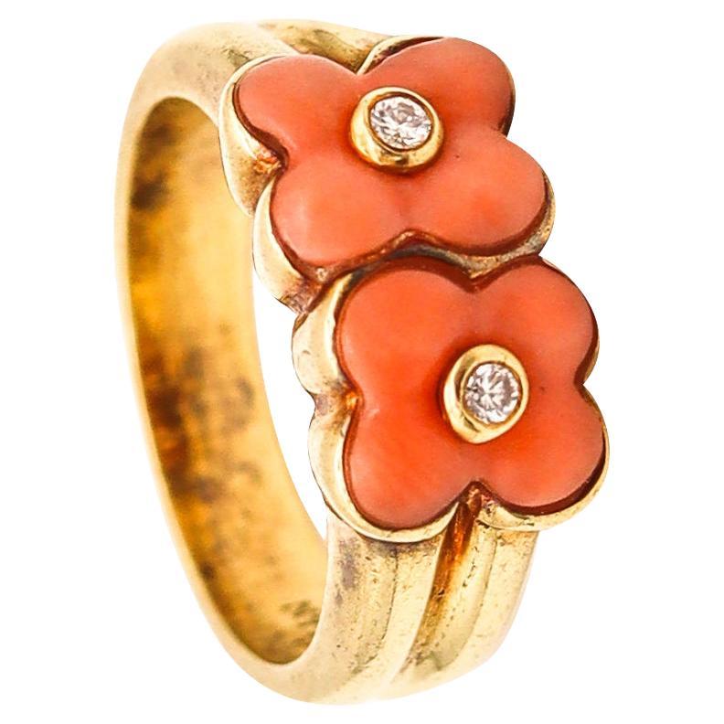 Van Cleef & Arpels 1970 Coral Flower Rings in 18 Karat Yellow Gold with Diamonds For Sale