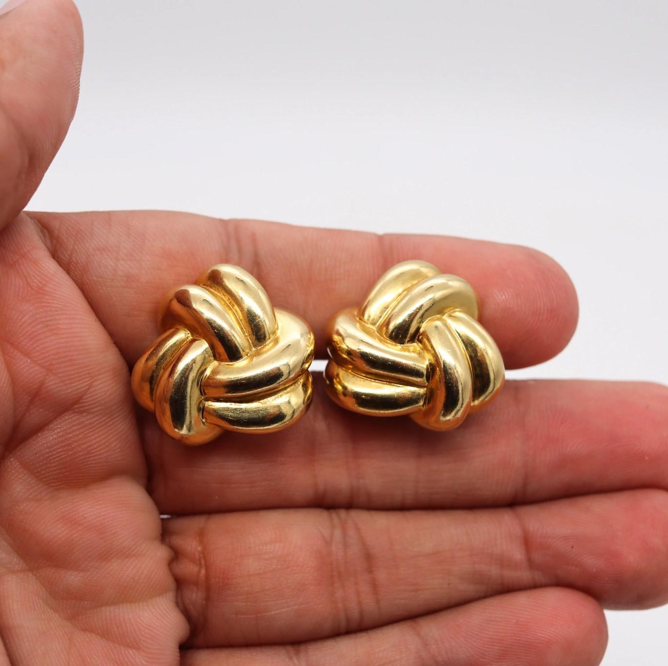 Van Cleef & Arpels 1970 Vintage-Knoten-Ohrclips aus massivem 18 Karat Gelbgold Damen