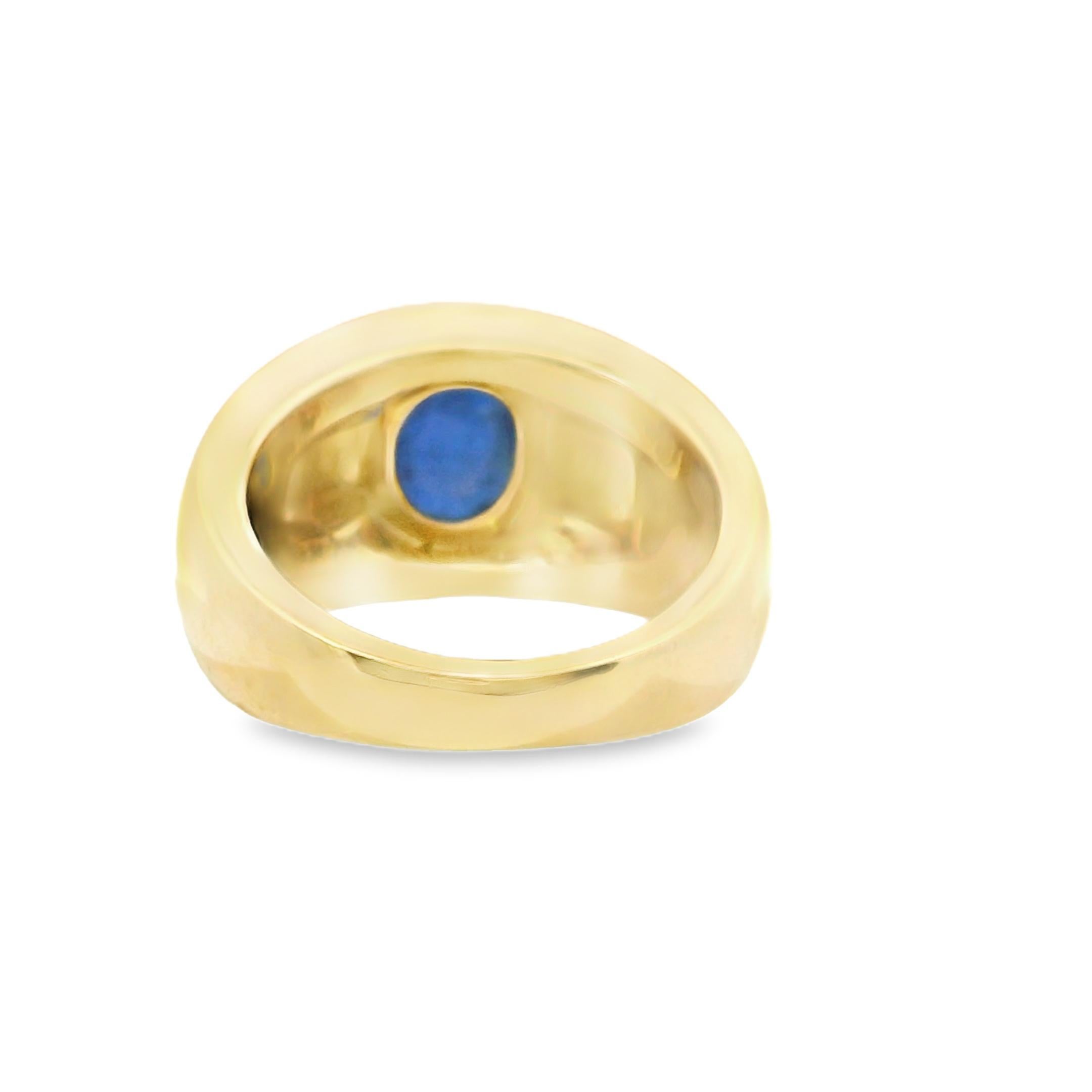 Van Cleef & Arpels 1970 Bague saphir cabochon de Birmanie Bon état - En vente à New York, NY