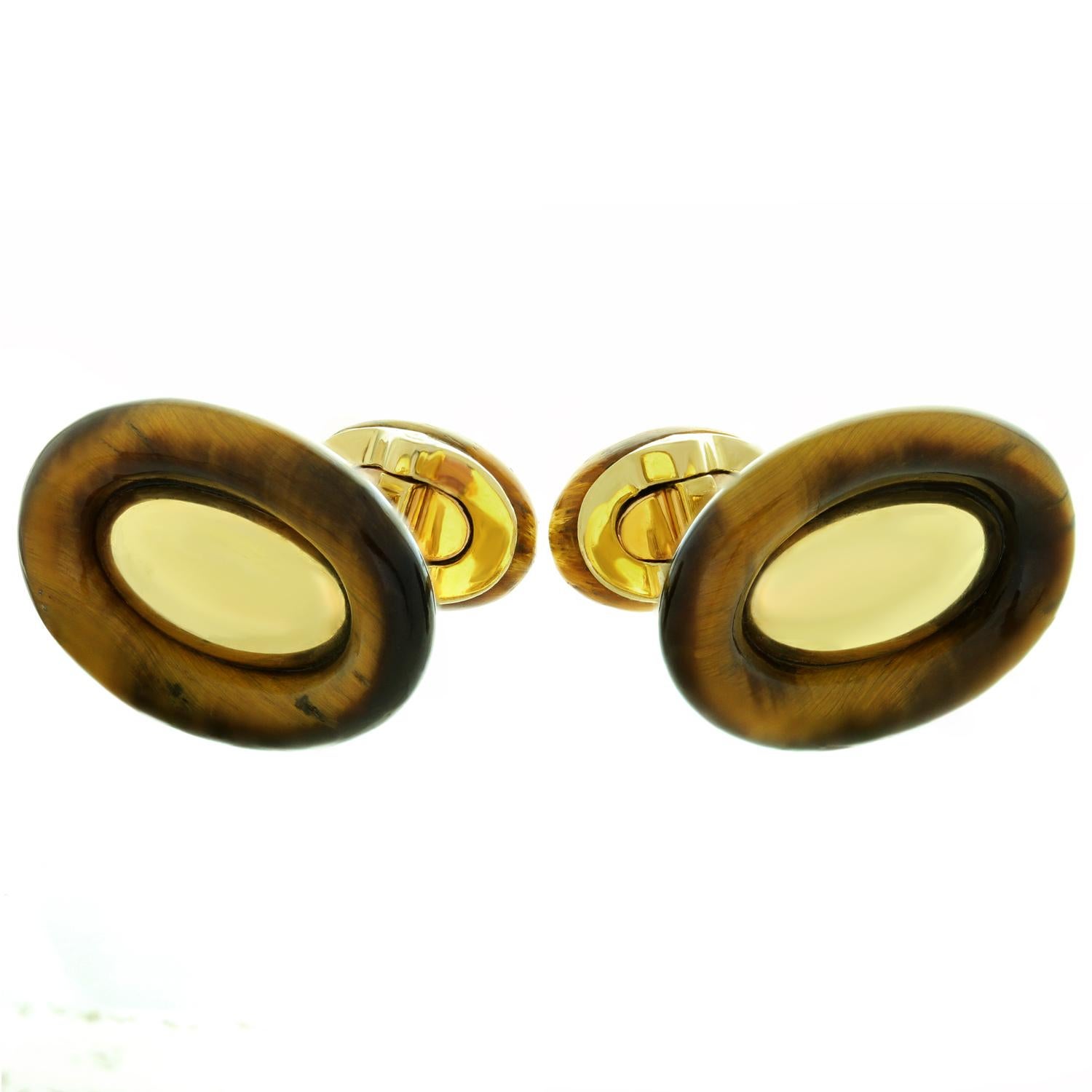 Oval Cut Van Cleef & Arpels 1970s Tiger's Eye Yellow Gold Cufflinks For Sale