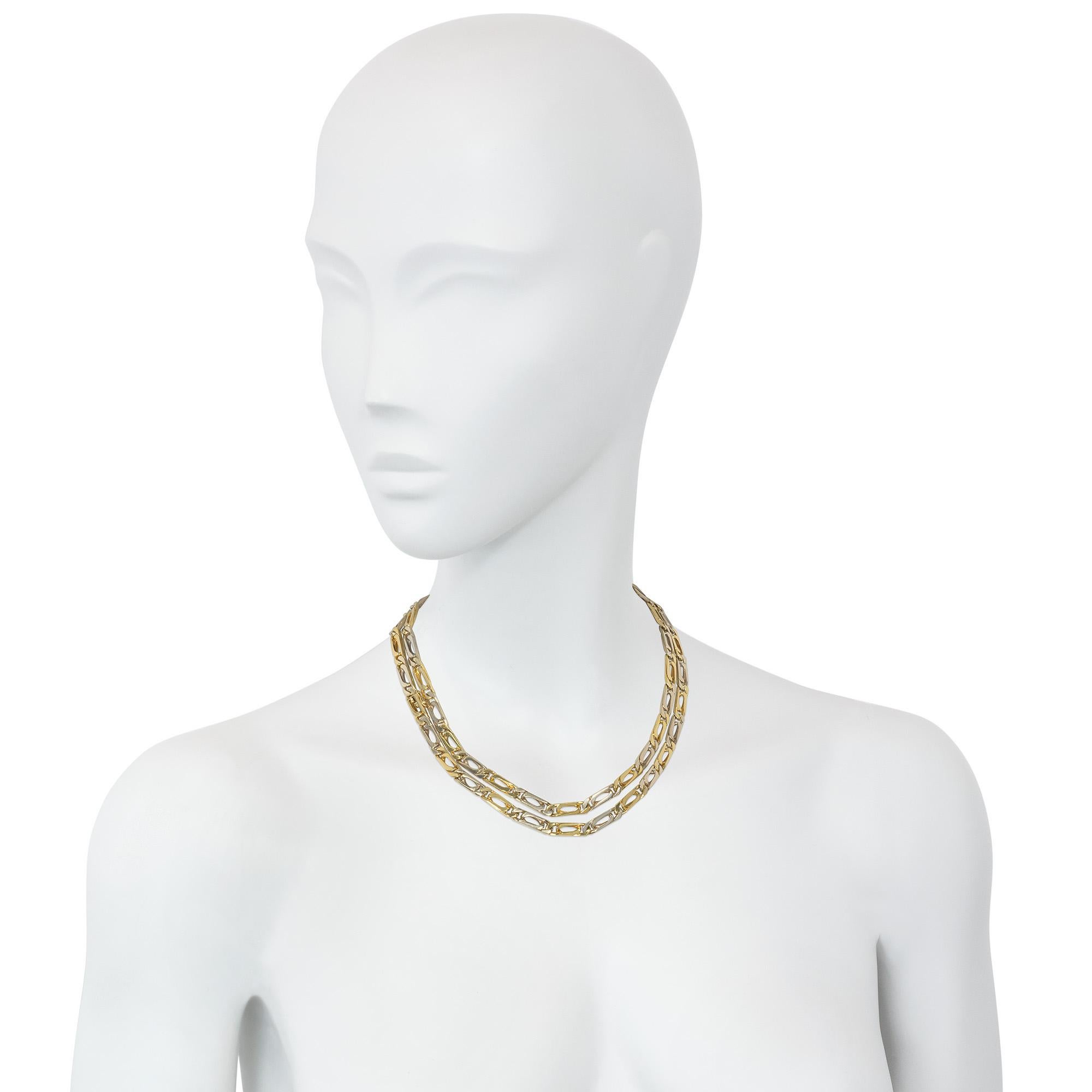 Van Cleef & Arpels 1970er Jahre Zweifarbige Goldkette, umwandelt in Halskette und Armband im Angebot 4
