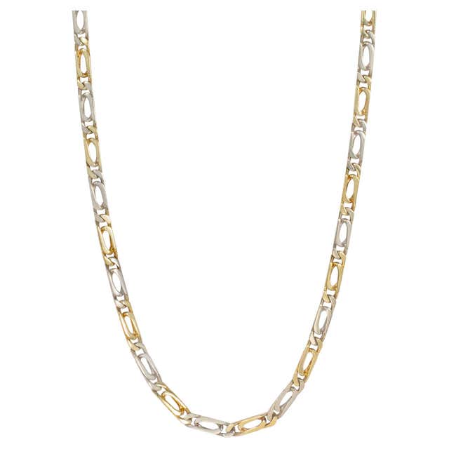 Colorless Gld Chain Cartier, London 1940s Gold Boxed Snake Chain Necklace For Sale at 1stDibs