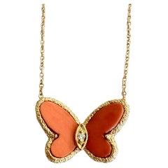 Van Cleef & Arpels 1971 NYC Rare Coral Papillon Necklace With Diamond