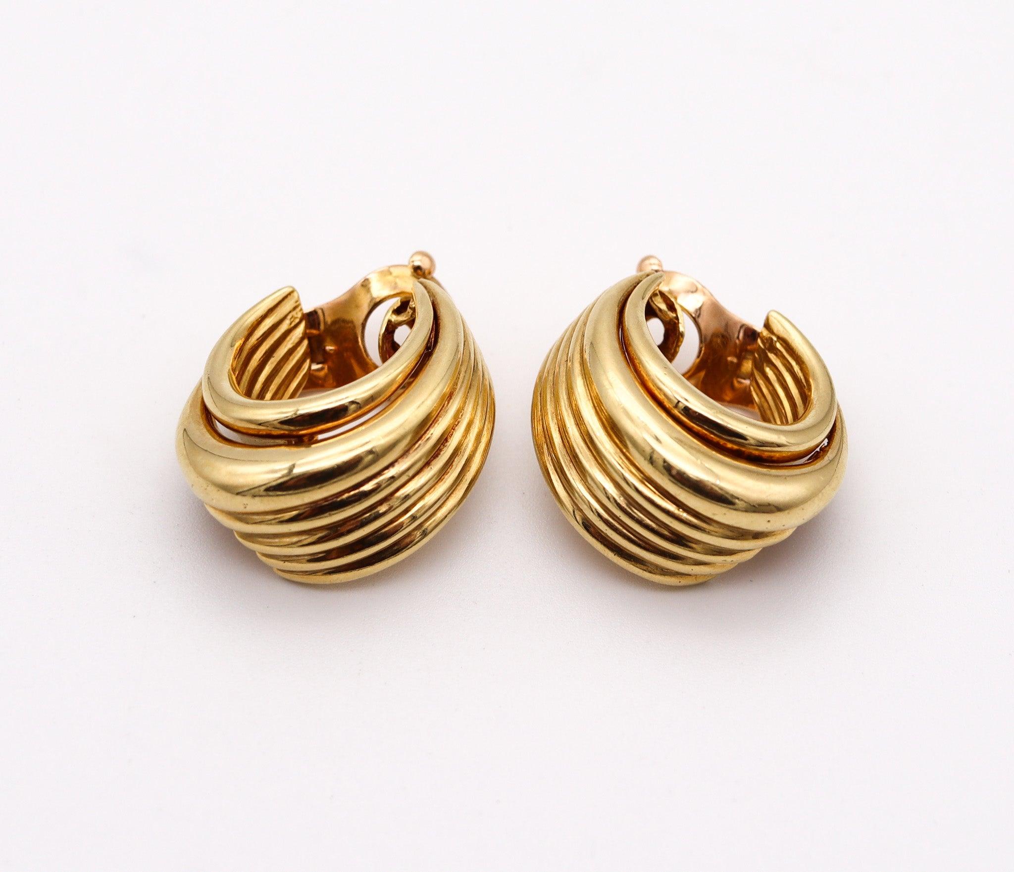 Modernist VAN CLEEF & ARPELS 1975 Paris By Andre Vassort 18Kt Gold Fluted Clips Earrings