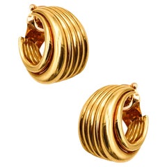 VAN CLEEF & ARPELS 1975 Paris By Andre Vassort 18Kt Gold Fluted Clips Earrings