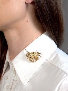 Van Cleef & Arpels 1980's Diamond Ruby 18K Yellow Gold Cancer Zodiac Crab Brooch