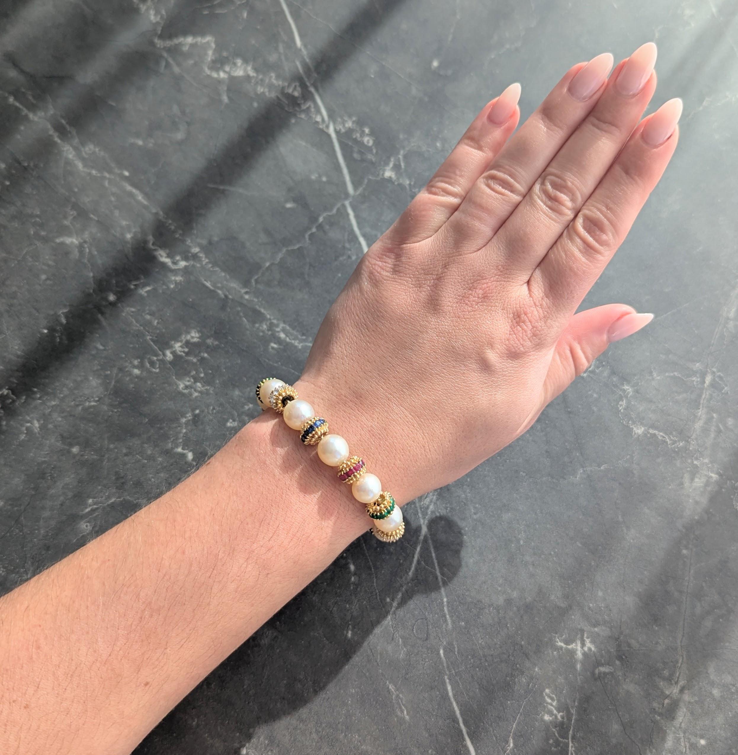 Modern Van Cleef & Arpels 1980's Pearl Multi-Gem 18K Gold Convertible Bracelet Set For Sale