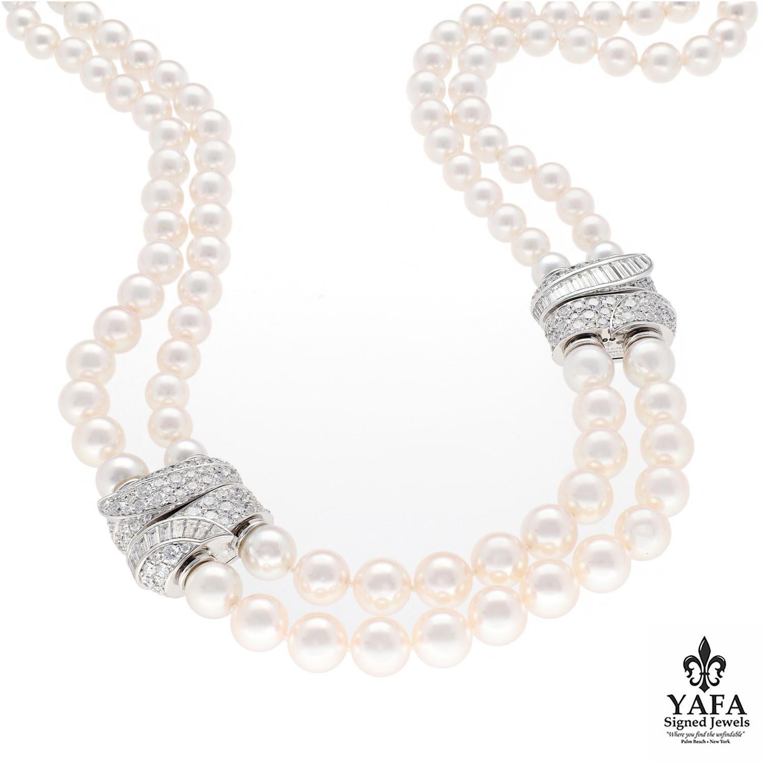 Van Cleef & Arpels Collana a 2 file di perle e diamanti con 1 chiusura a barile con diamante e 2 chiusure a barile con diamante extra.
Nel 1956, l'attrice americana Grace Kelly sposò il Principe Ranieri III, diventando così Principessa di Monaco.