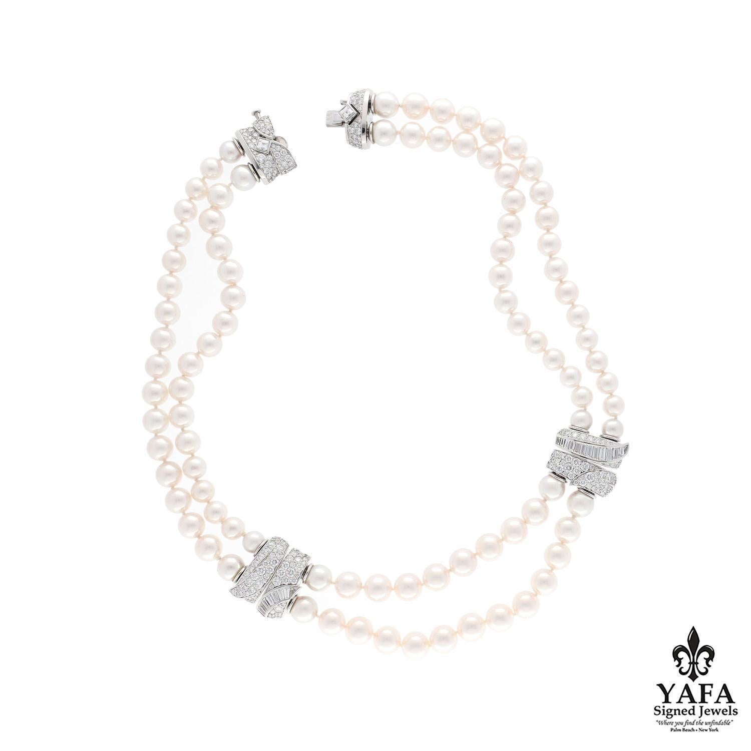 Taglio grezzo Van Cleef & Arpels Collana di perle a 2 file con 3 chiusure a barile con diamanti in vendita