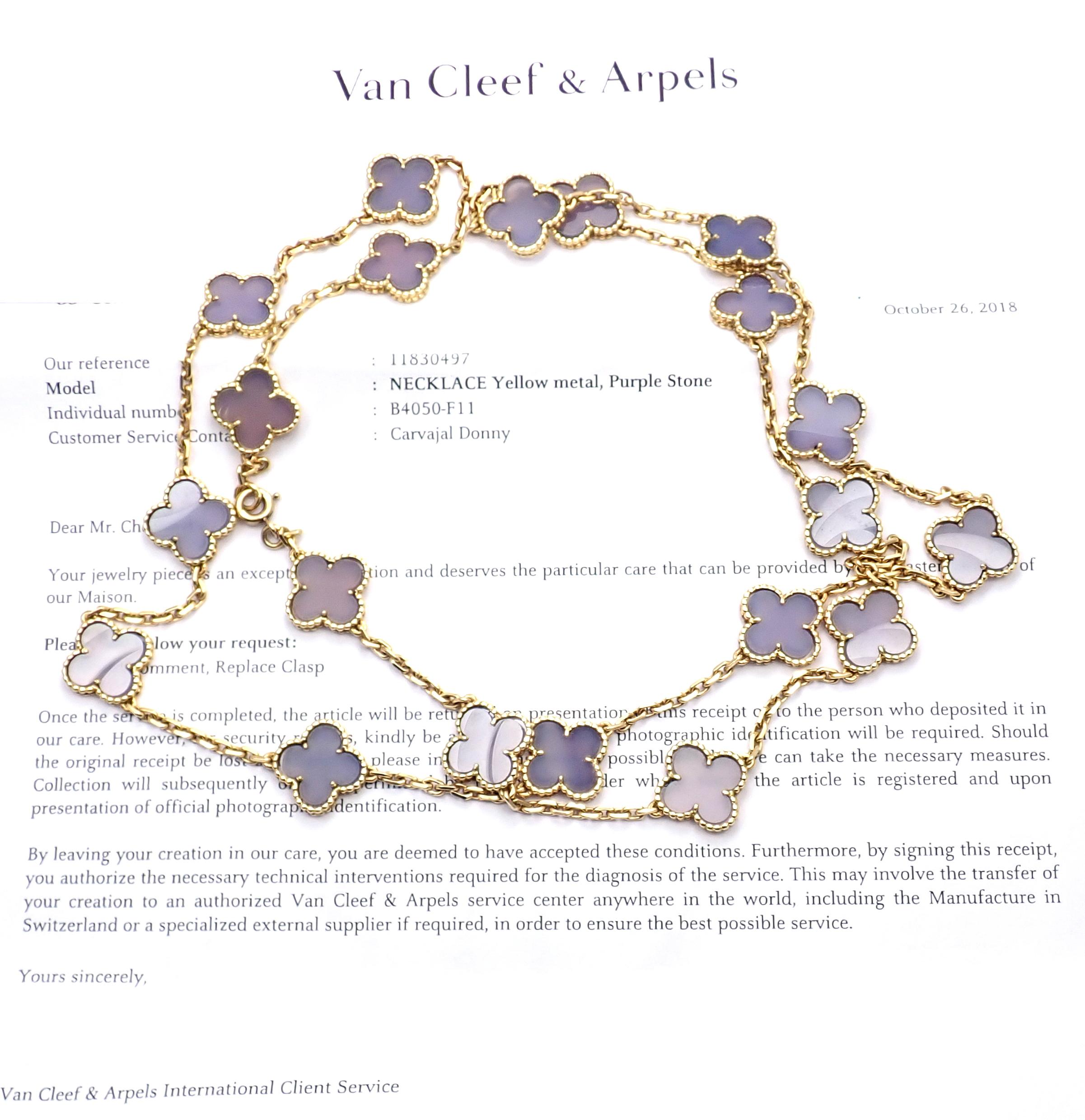 18k Yellow Gold Vintage 20 Alhambra Lavender Chalcedony Necklace by Van Cleef & Arpels.
With 20 motifs of lavender chalcedony alhambra stones 15mm each.
*** This is a rare, very collectible, retired Van Cleef & Arpels lavender chalcedony Alhambra