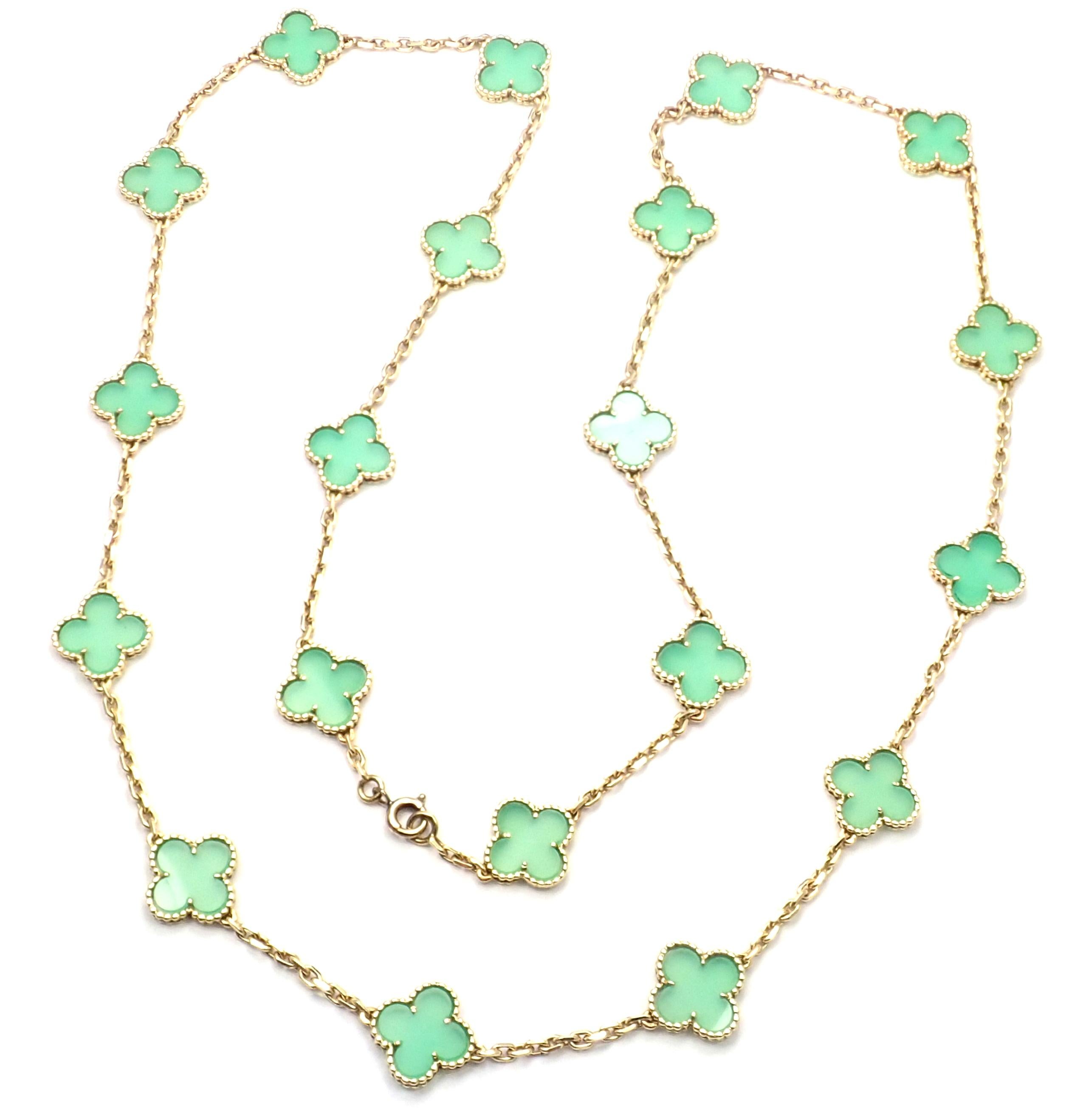 18k Yellow Gold Vintage 20 Alhambra Green Chalcedony Necklace by 
Van Cleef & Arpels.
With 20 motifs of green chalcedony alhambra stones 15mm each
*** This is a rare, very collectible, antique Van Cleef & Arpels Green Chalcedony Vintage Alhambra