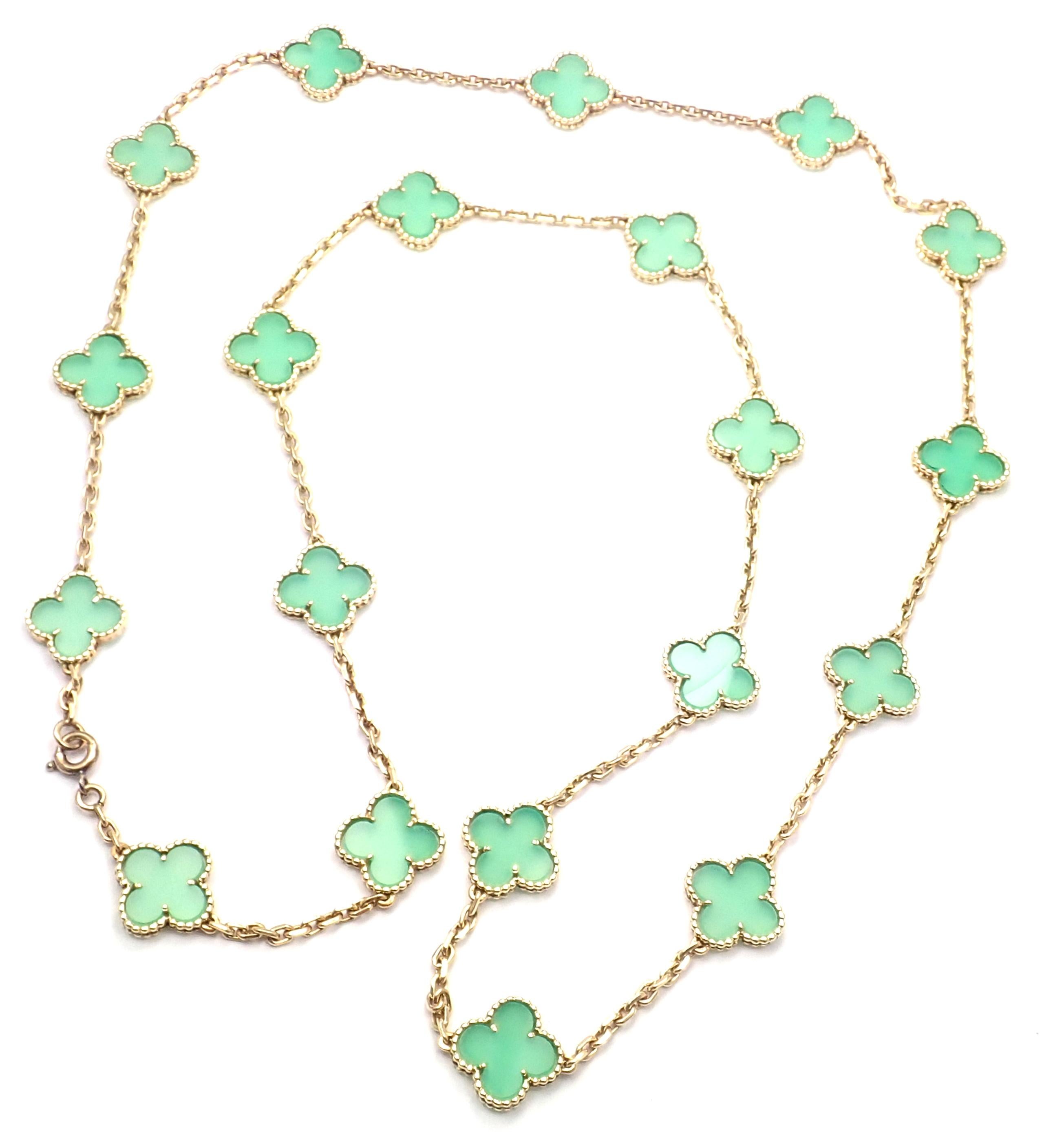 Uncut Van Cleef & Arpels 20 Motif Green Chalcedony Vintage Alhambra Gold Necklace