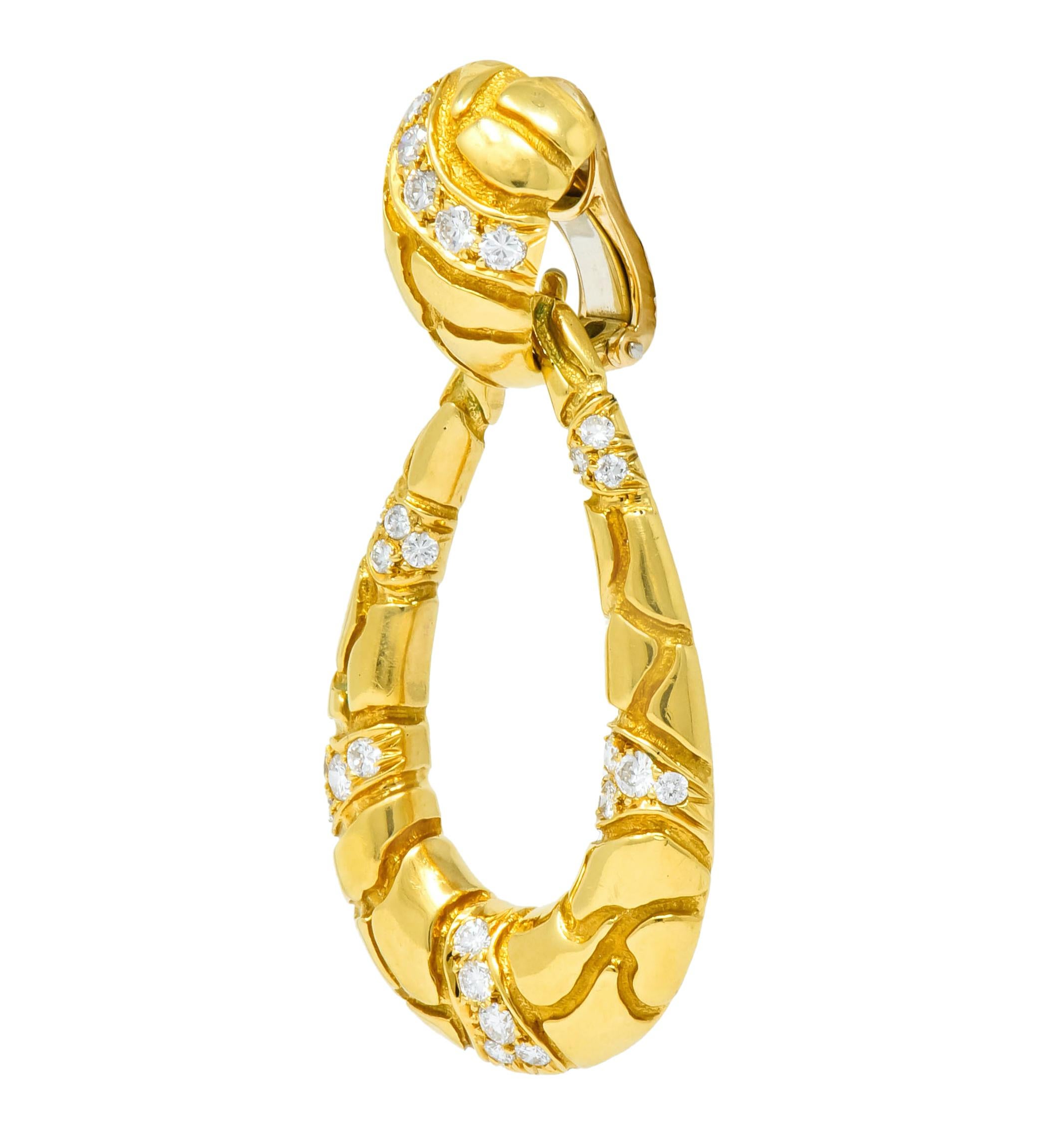 Round Cut Van Cleef & Arpels 2.00 Carat Diamond 18 Karat Gold Day Night Earrings