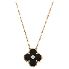 Van Cleef & Arpels 2016 Holiday Vintage Alhambra Diamond Black Onyx 18K Necklace