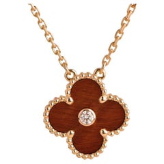 Van Cleef & Arpels 2017 Bullseye Diamond 18K Rose Gold Holiday Pendant Necklace
