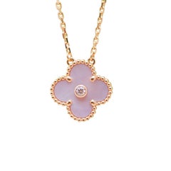 Van Cleef & Arpels 2025 Ciondolo Holiday Rosa Madreperla Oro Rosa 18 carati