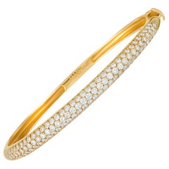 Van Cleef & Arpels 2.42 Carat Diamond Pave 18 Karat Yellow Gold Bangle Bracelet