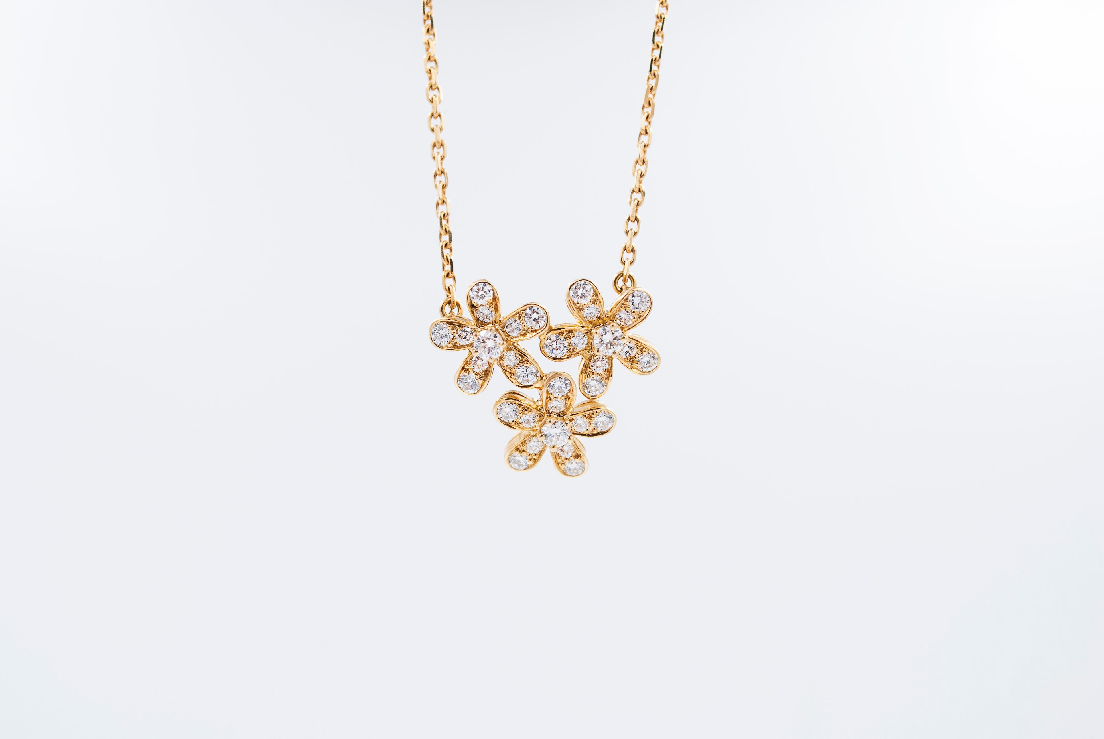Van Cleef & Arpels 3-Flower Pendant Necklace In Excellent Condition In New York, NY