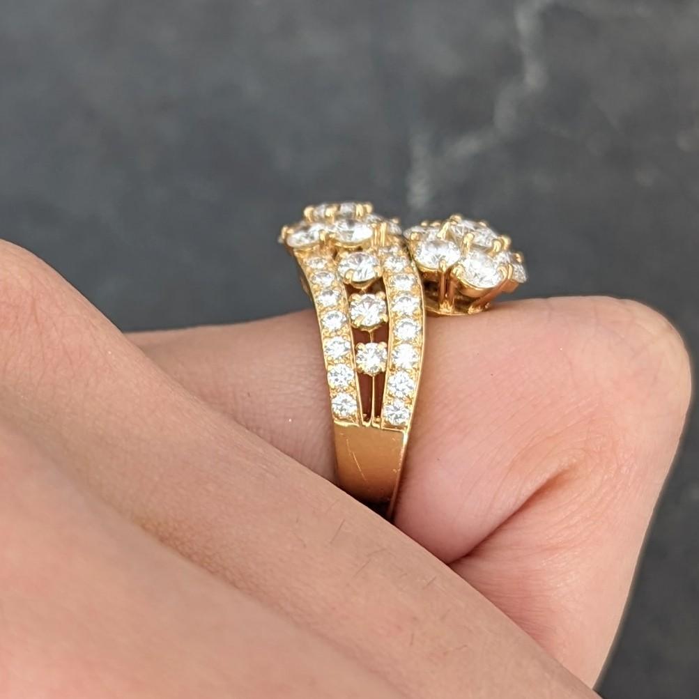 Van Cleef & Arpels 3.01 Carats Diamond 18 Karat Yellow Gold Snowflake Ring 5