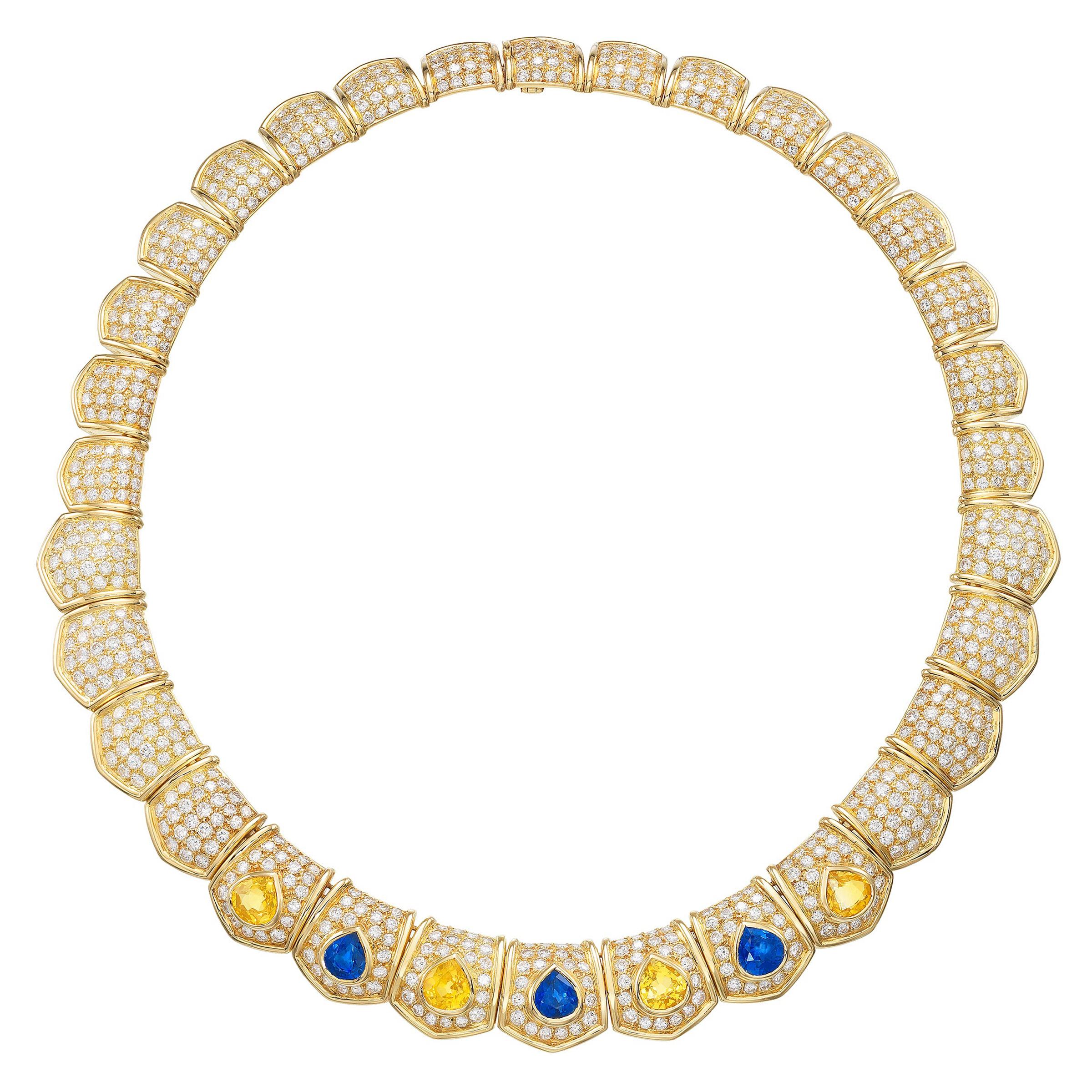 Van Cleef & Arpels 30cts Diamond Ceylon Sapphire Necklace in 18 Karat Gold For Sale