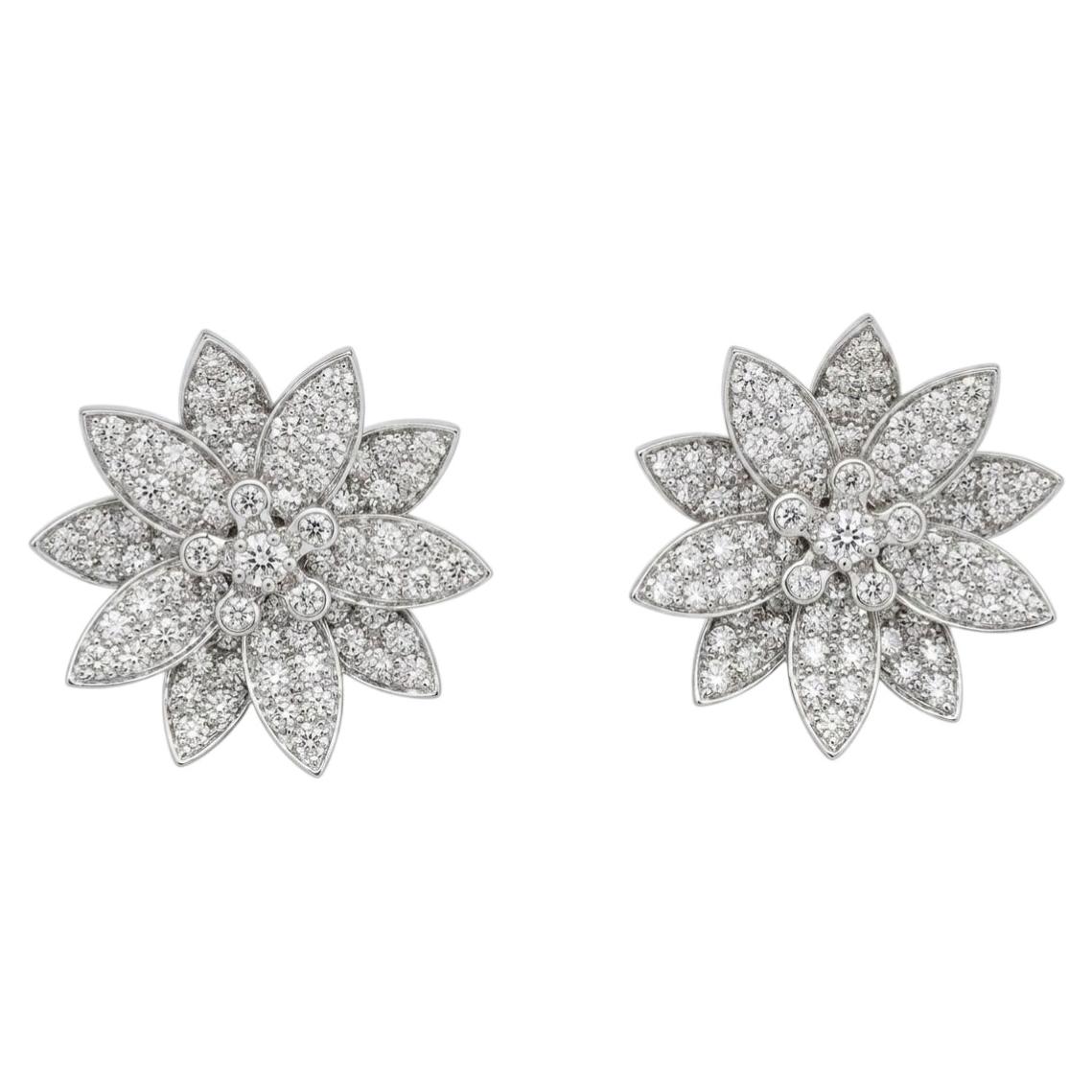 Van Cleef & Arpels 3.30 Ct. Orecchini a clip con diamante