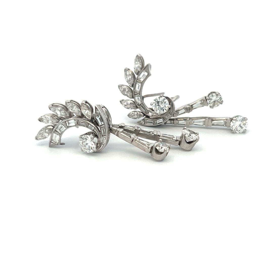Van Cleef & Arpels 4.50 Carat G VS Diamond Platinum Dangling Earrings 7