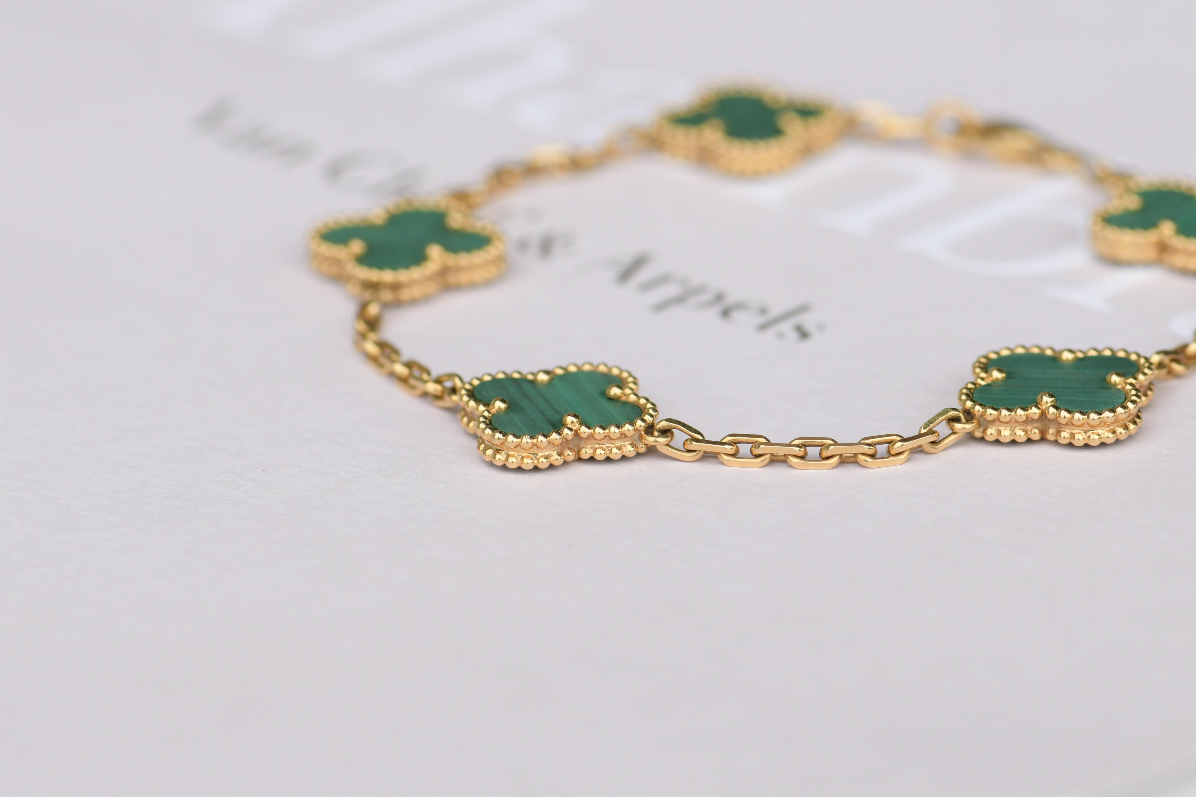 Van Cleef & Arpels 5 Motiv Vintage Alhambra Malachit-Armband im Zustand „Hervorragend“ in Banbury, GB