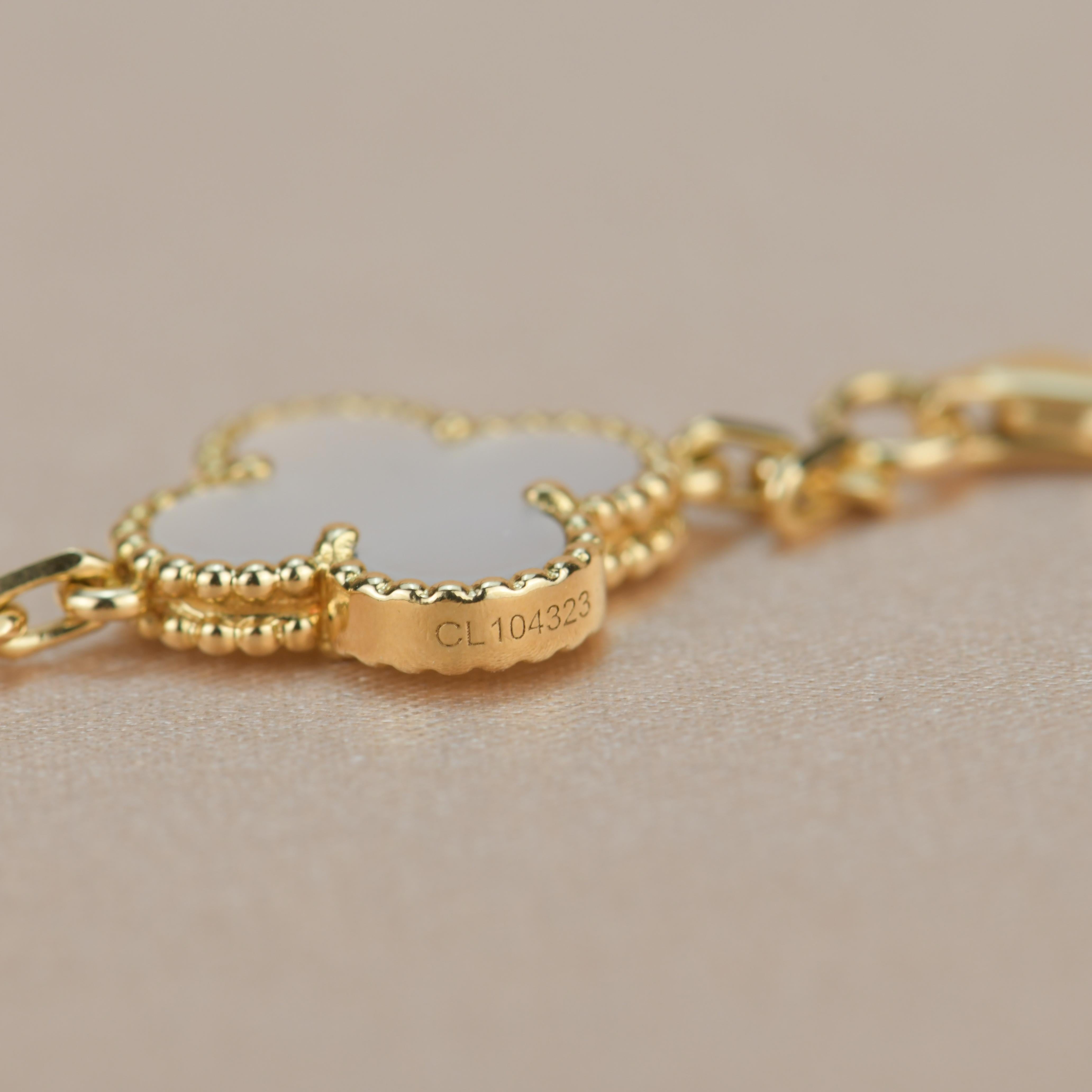 Women's or Men's Van Cleef & Arpels 5 Motif Vintage Alhambra Mother of Pearl Bracelet