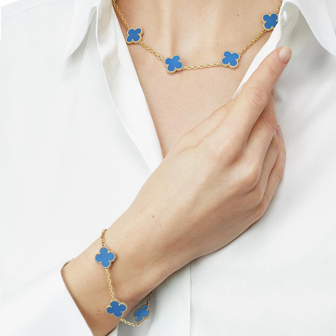 Mixed Cut Van Cleef & Arpels 5 Motifs Blue Agate 18K Yellow Gold Vintage Alhambra Bracelet