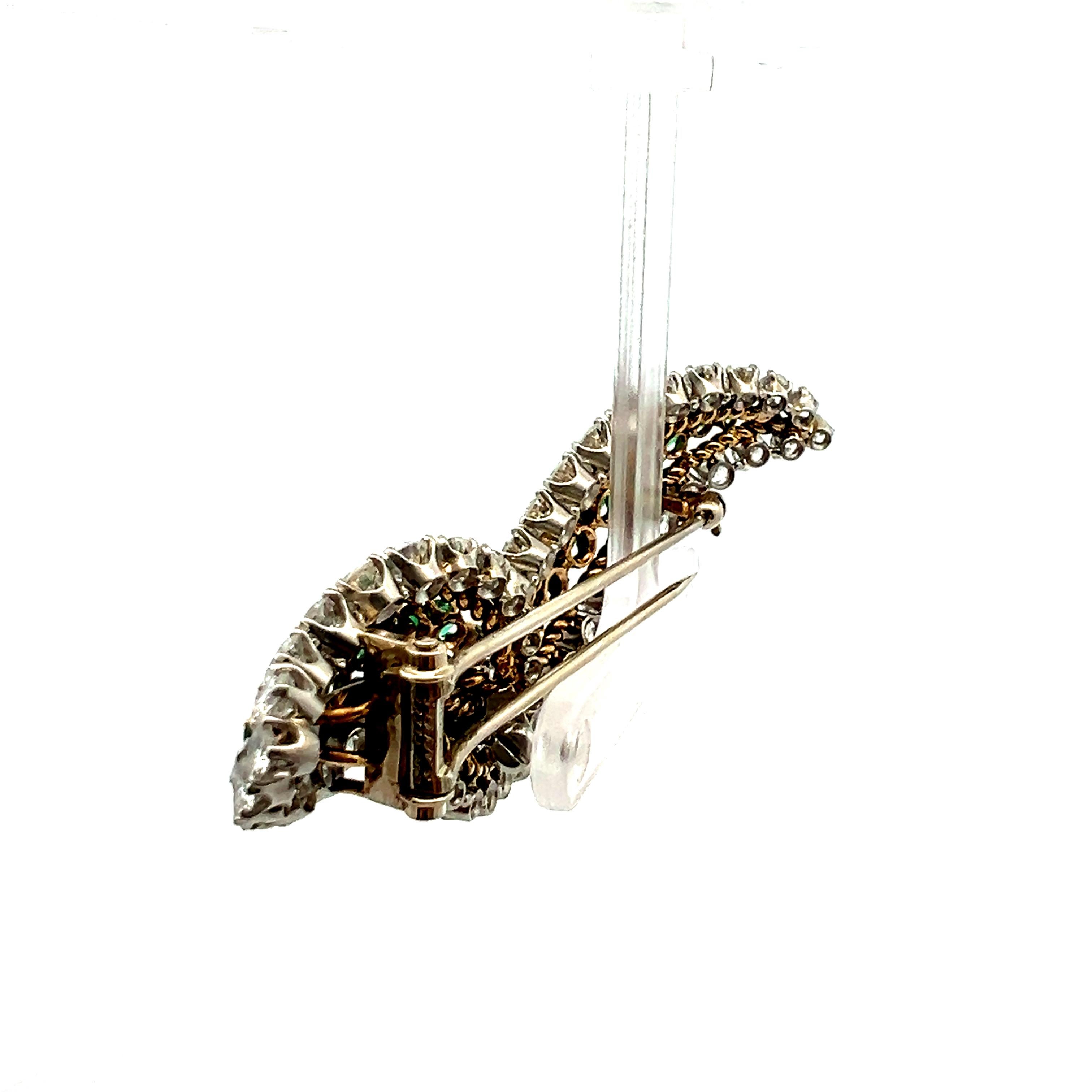 Brilliant Cut Van Cleef & Arpels 5.45 Carat Diamond 2.60 Carat Emerald 14K Gold Pin Brooch