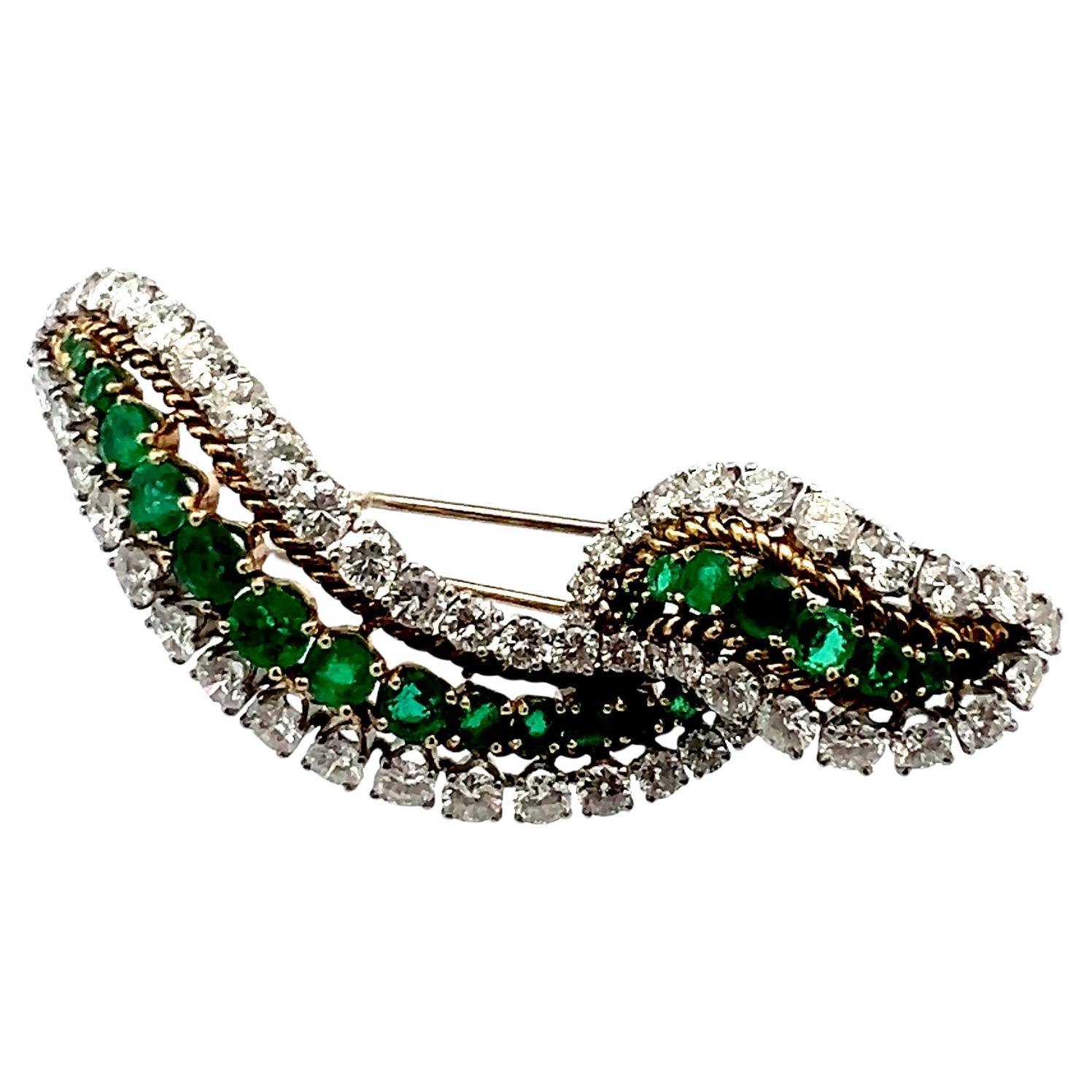 Van Cleef & Arpels 5.45 Carat Diamond 2.60 Carat Emerald 14K Gold Pin Brooch