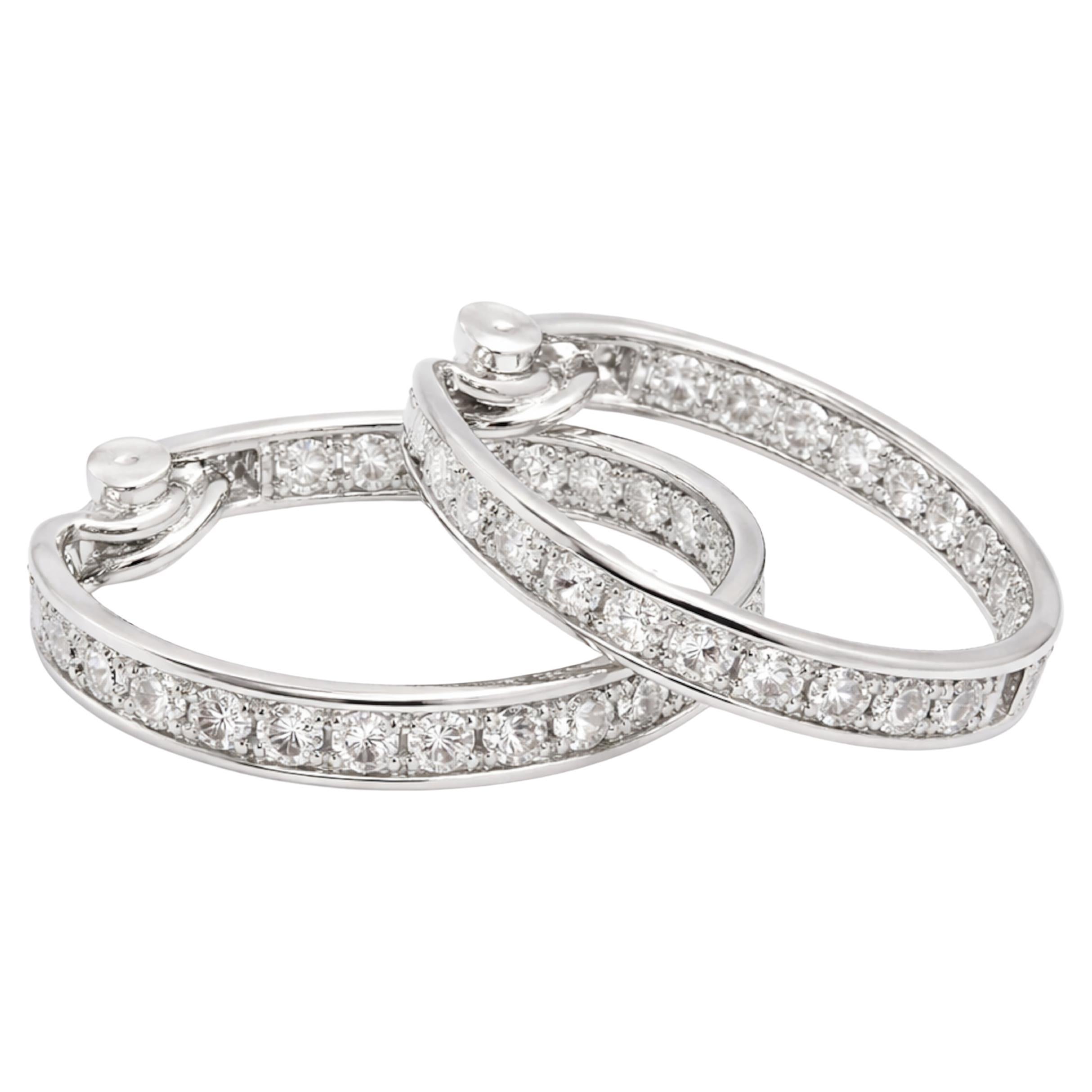 Van Cleef & Arpels 5.50 Carat E VVS1 Diamond Earrings in 18K White Gold For Sale