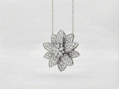 Collana con ciondolo a forma di fiore di loto con diamante da 7 carati di Van Cleef & Arpels, in oro 18 carati