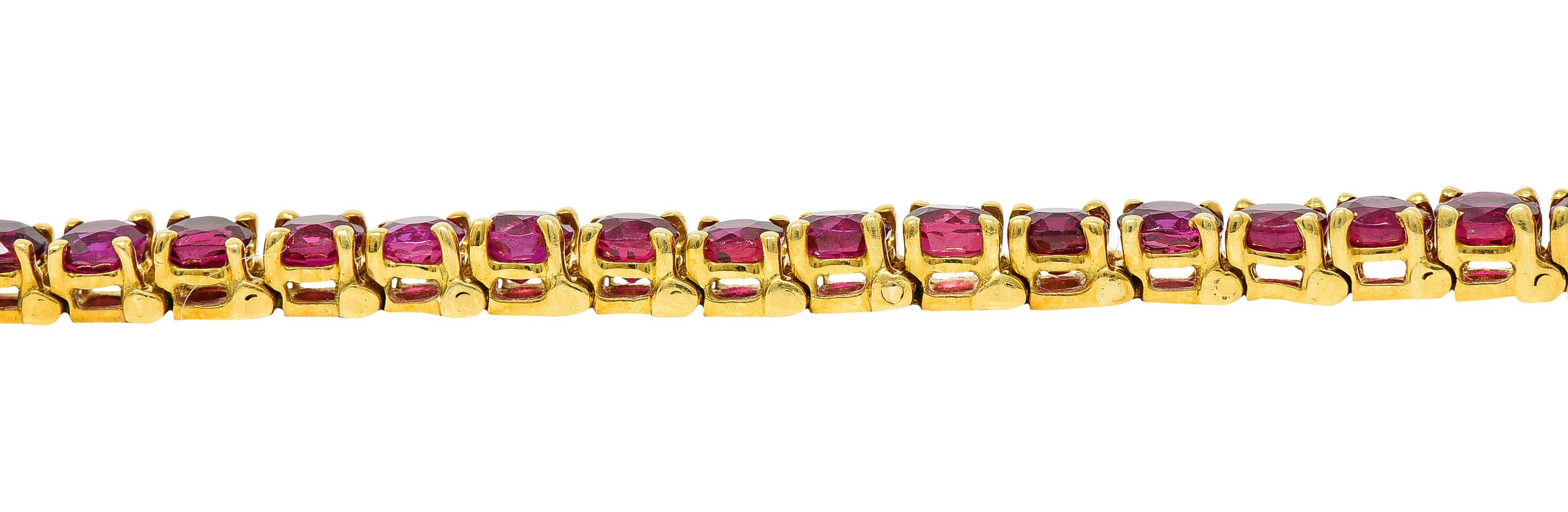 Van Cleef & Arpels 7.50 Carats Ruby 18 Karat Gold Line Bracelet 1970's Vintage 2