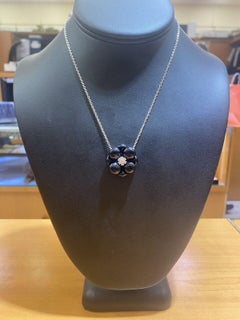 Van Cleef Arpels 8 Motif Onyx Flower Petal Pendant