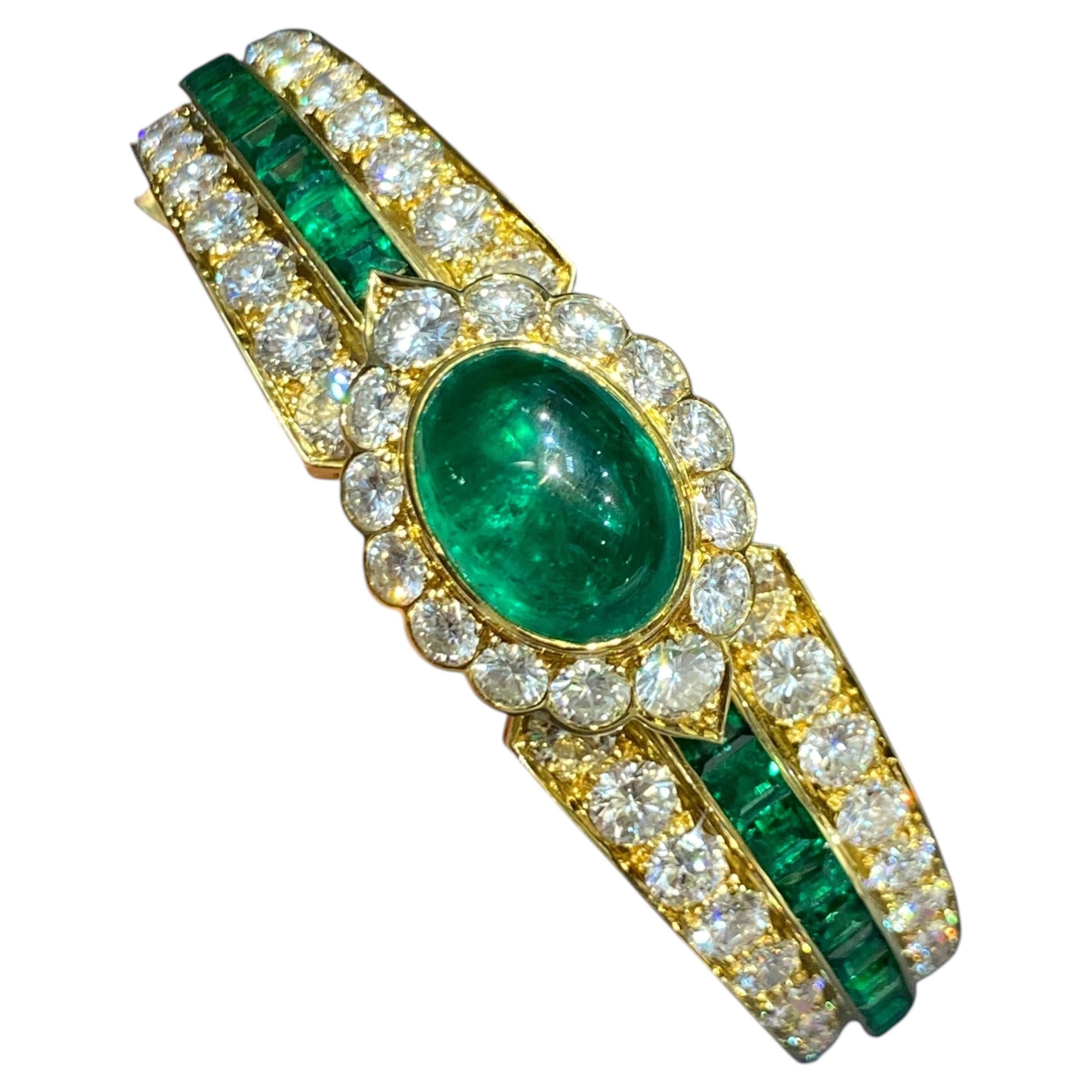 Pulsera de Van Cleef & Arpels con esmeraldas colombianas de 9 quilates y diamantes, con certificado