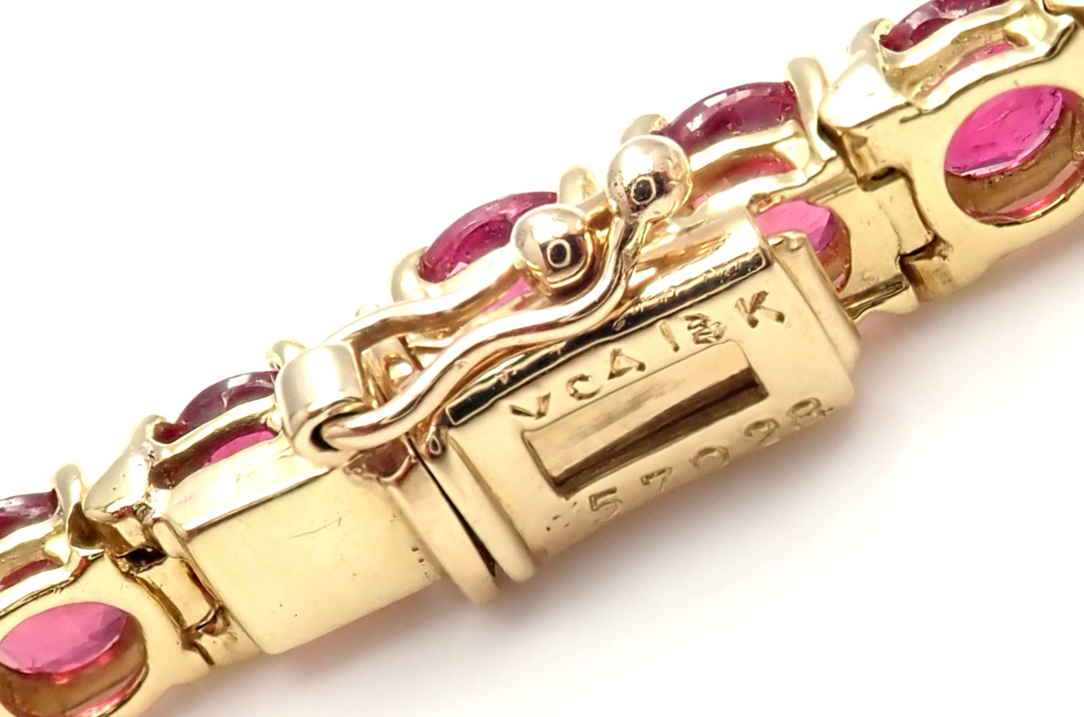 Women's or Men's Van Cleef & Arpels 9.5 Carat Ruby Yellow Gold Tennis Bracelet