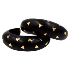 Retro Van Cleef & Arpels A Pair Of 18K Gold Wood Bracelets