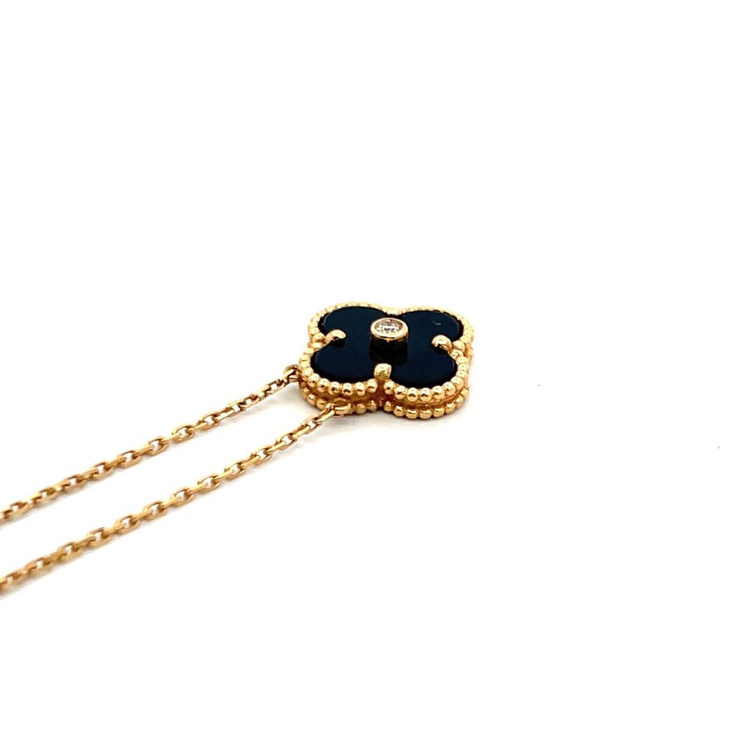 Van Cleef & Arpels Alhambra 0.02 Carat Round Diamond 18K YG Pendant Necklace For Sale 4