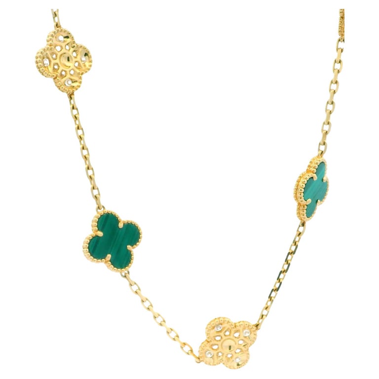 Van Cleef and Arpels Alhambra 10 Motif Pave/Malachite Box and