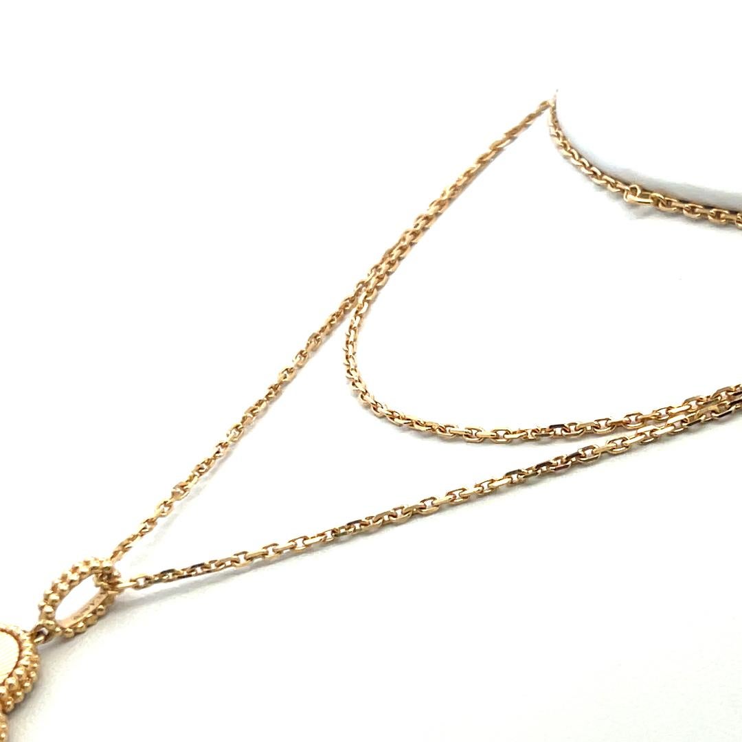 Van Cleef & Arpels Alhambra 18 Karat Yellow Gold Pendant Necklace with Cert en vente 4