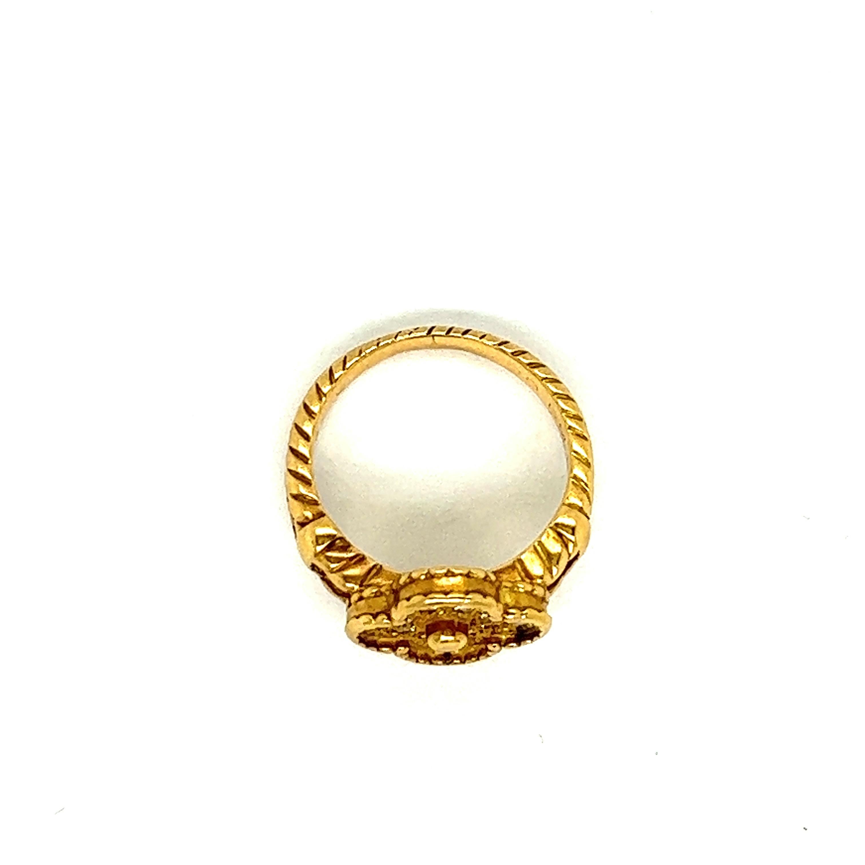 Van Cleef & Arpels Alhambra 18k Yellow Gold Diamond Ring For Sale 6