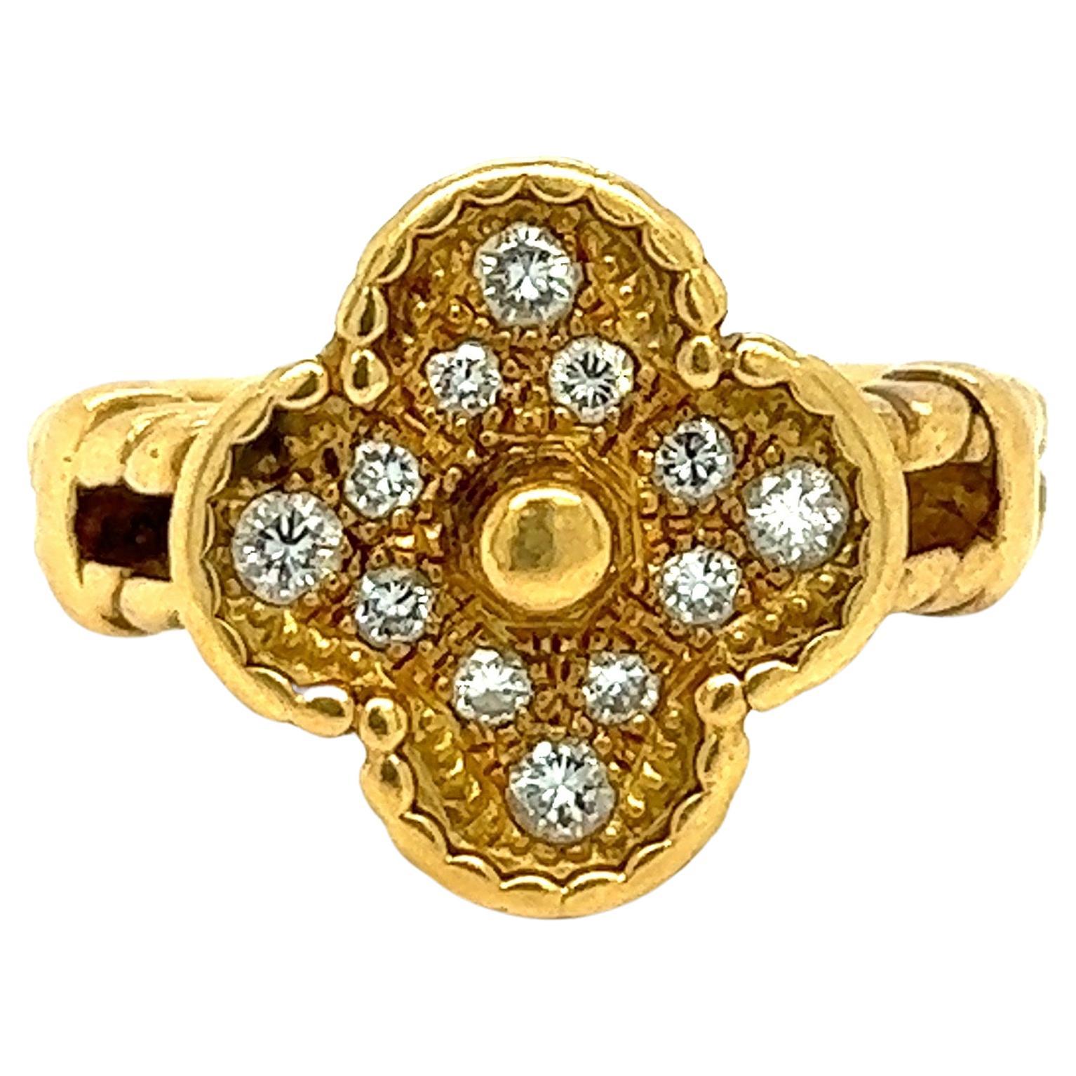 Bague Alhambra en or jaune 18 carats avec diamants Van Cleef & Arpels en vente