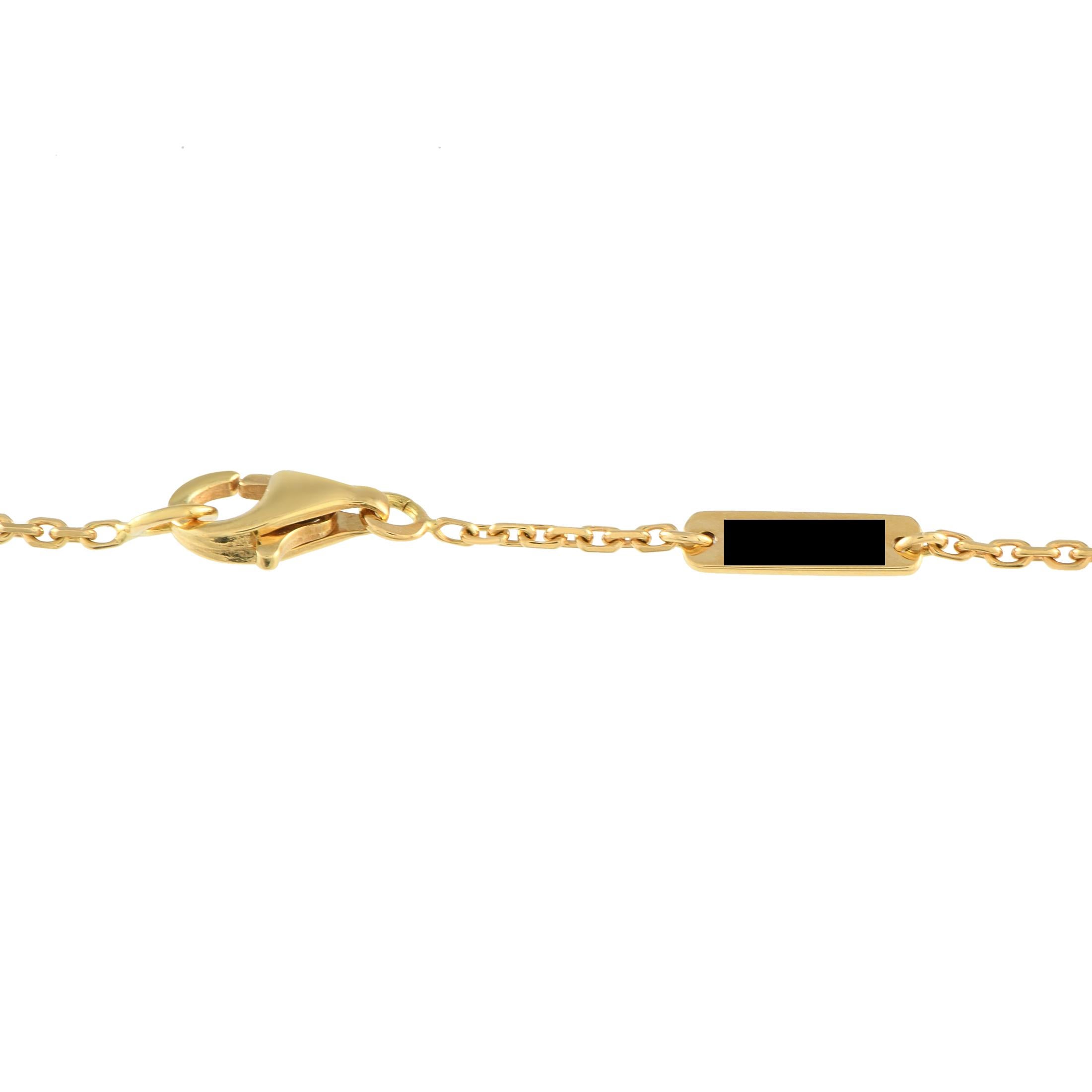 Van Cleef & Arpels Alhambra 18K Yellow Gold Mother of Pearl Necklace In Excellent Condition In Southampton, PA