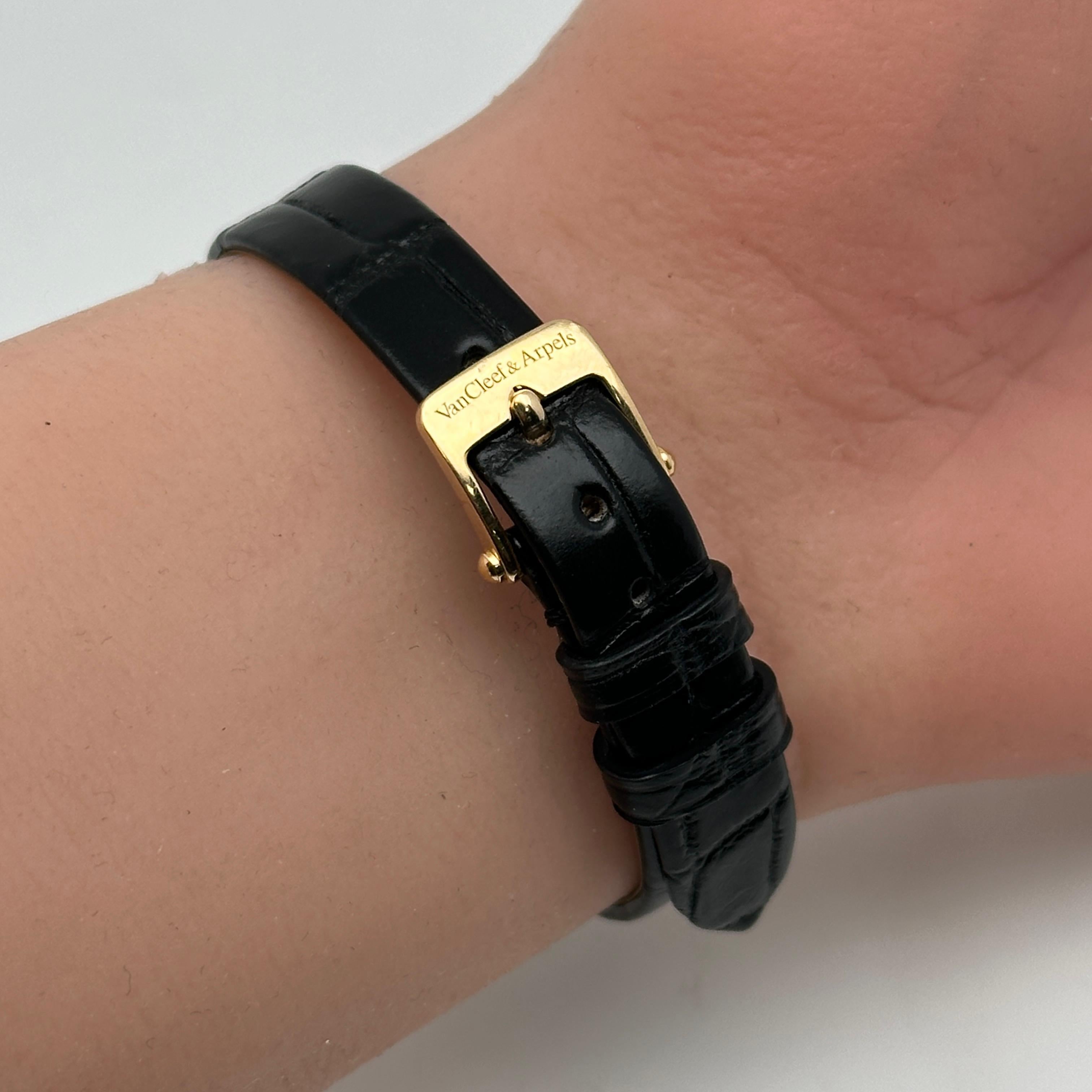 Van Cleef & Arpels Alhambra 18K Yellow Gold Onyx Quartz Ladies Watch VCARD21900 4
