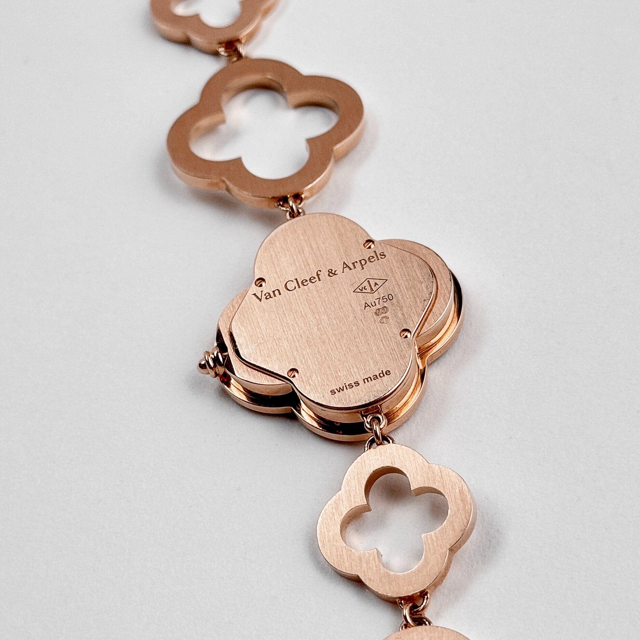 Van Cleef & Arpels Alhambra 2365149 Vintage rose or blanc nacre en vente 3