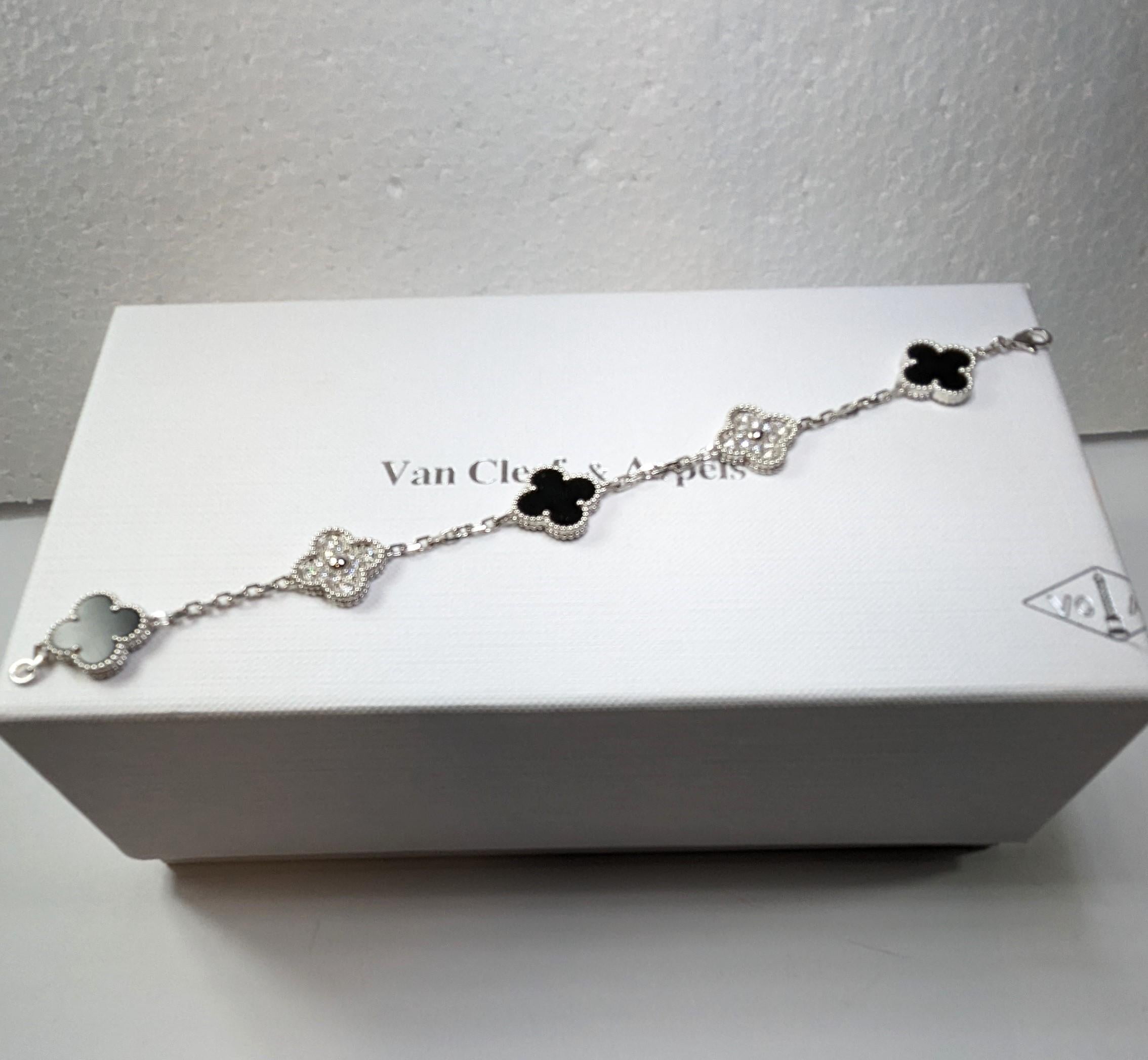 Contemporary Van Cleef & Arpels Alhambra Bracelet in Diamonds and Onyx in 18k White Gold