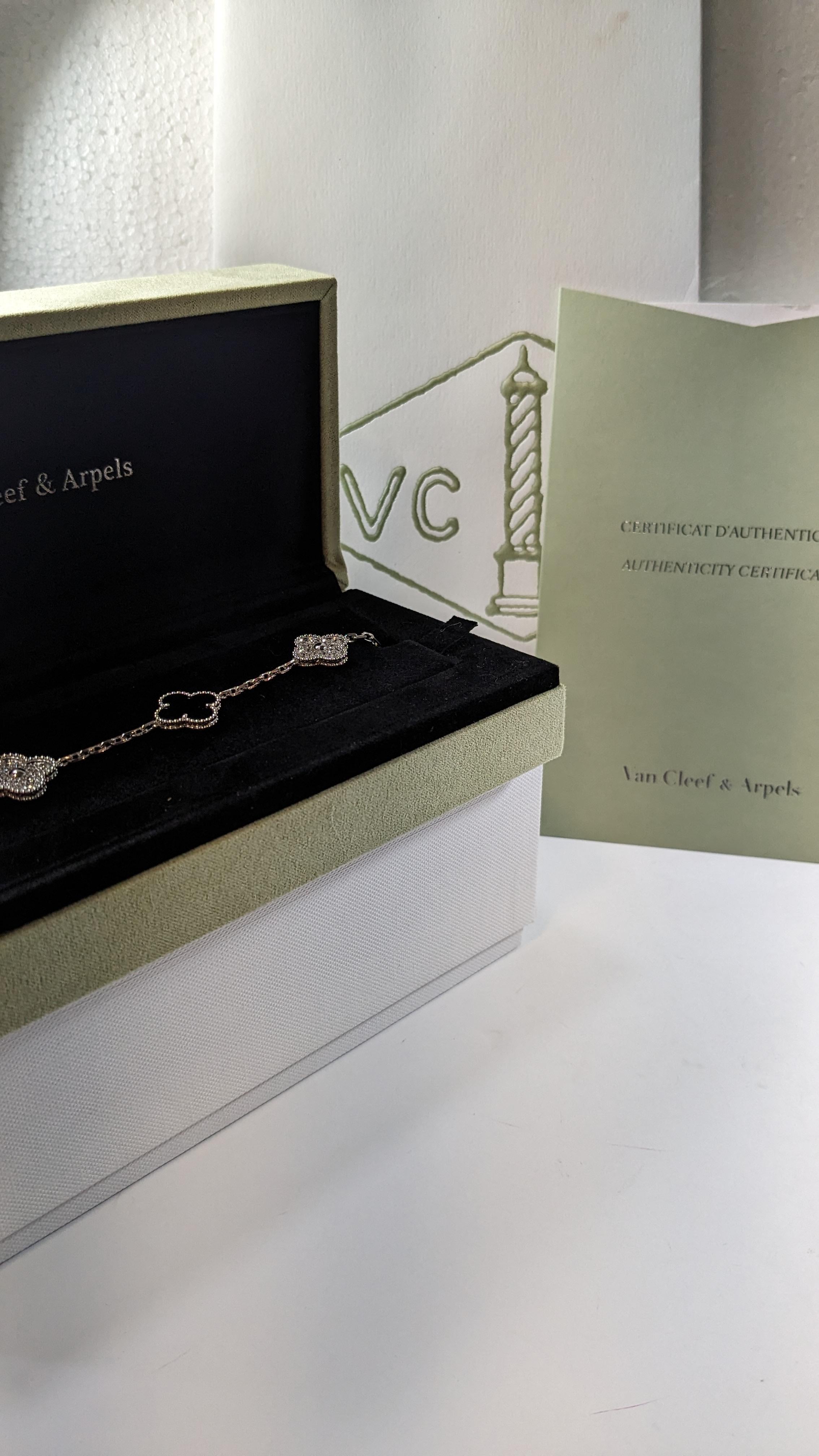 Women's Van Cleef & Arpels Alhambra Bracelet in Diamonds and Onyx in 18k White Gold