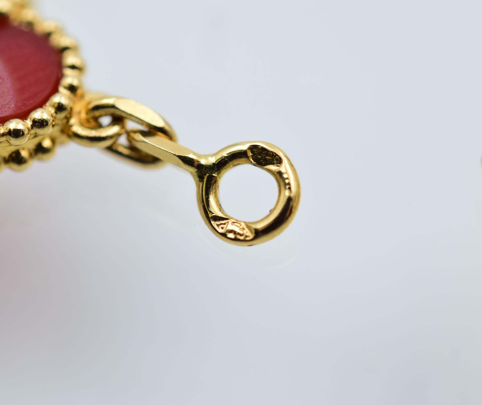 Van Cleef & Arpels Alhambra Carnelian 5 Motif Bracelet in 18 Karat Yellow Gold 1